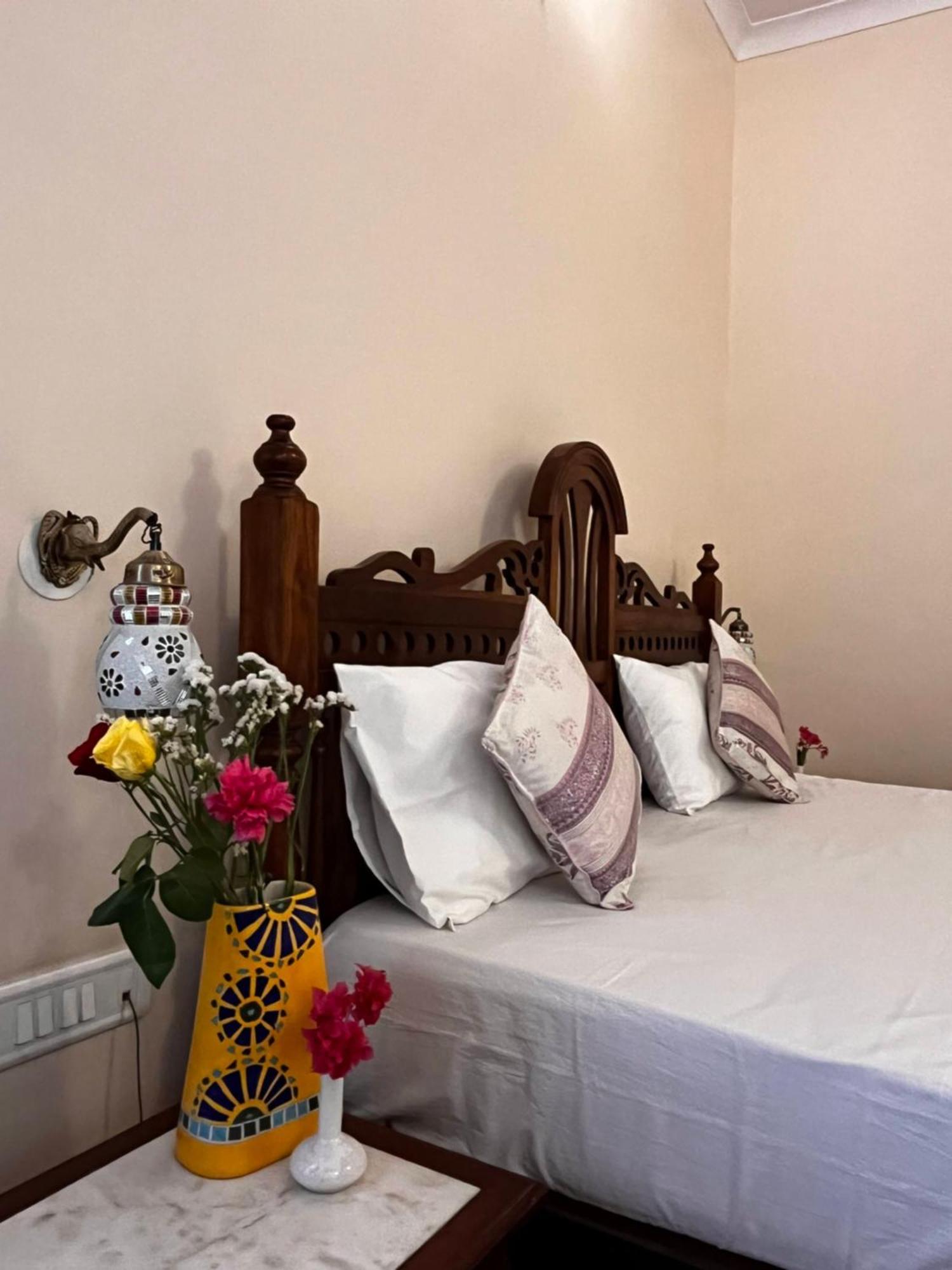 Hotel Anuraag