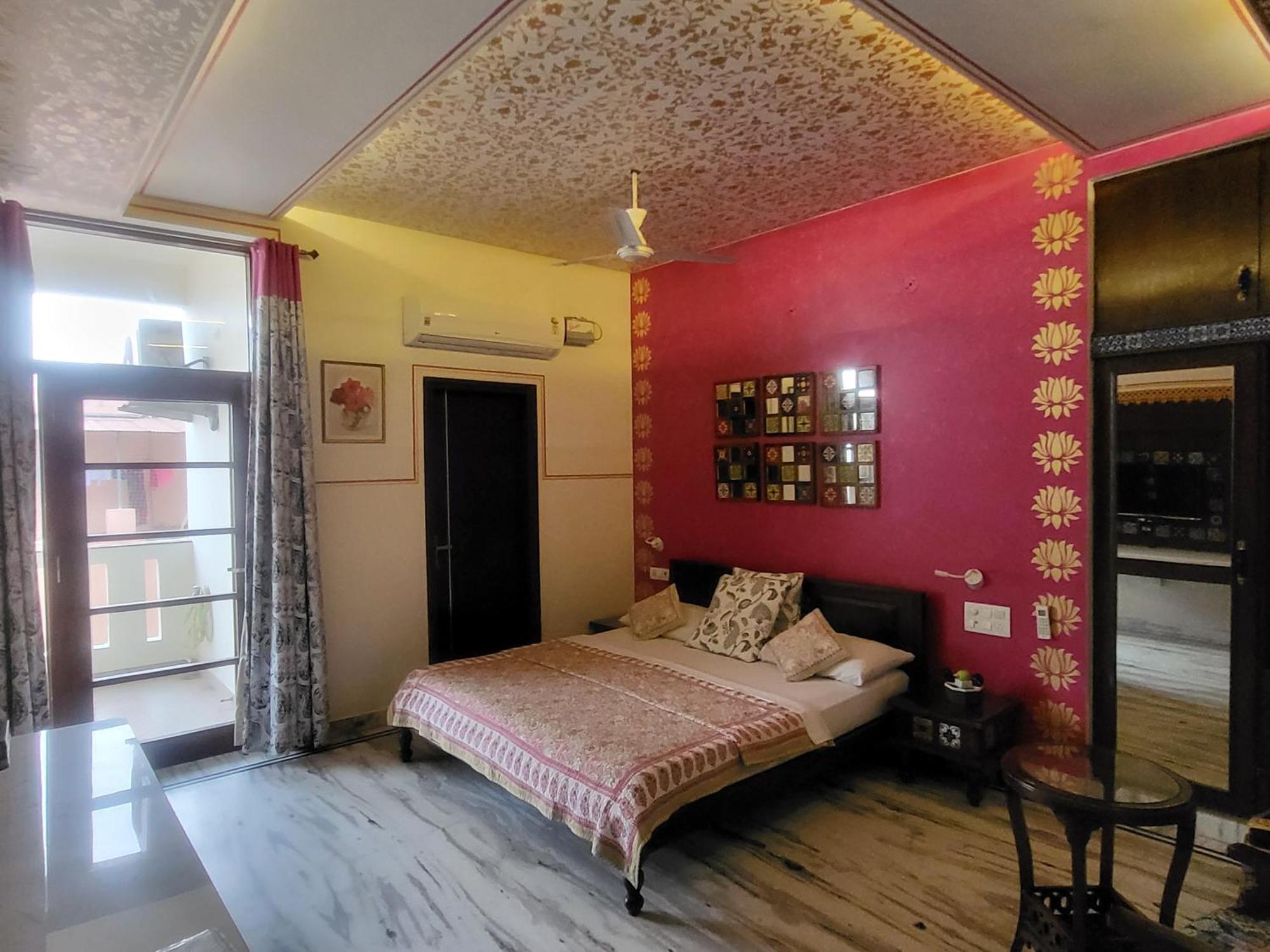 Seasons * Jaipur