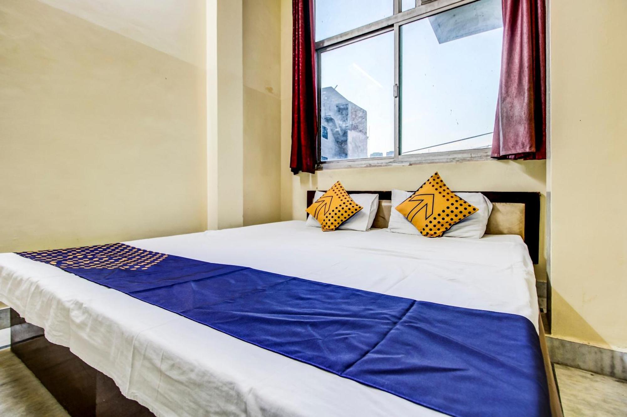 Hotel Spot On Govindam Palace 2*