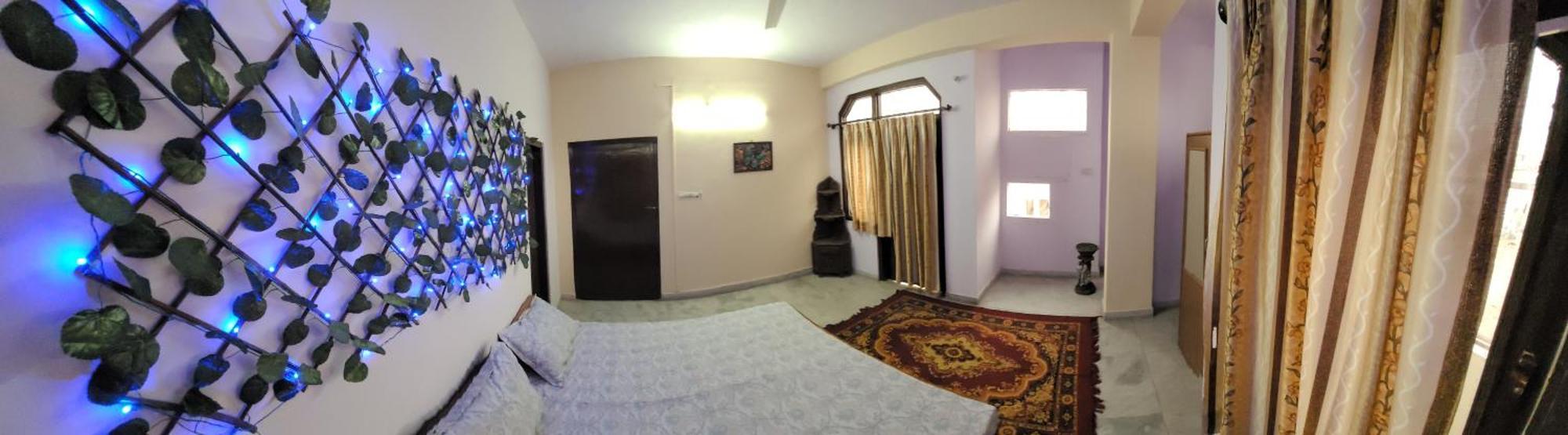 Raahi Homestay *