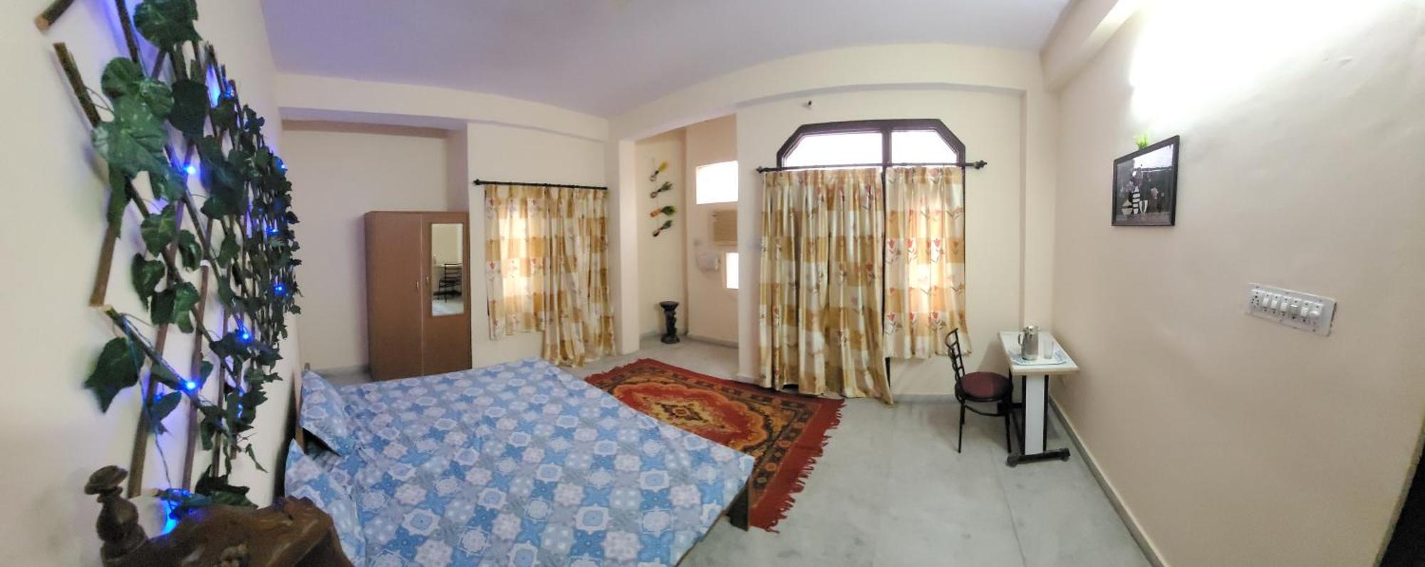 Homestay Raahi *