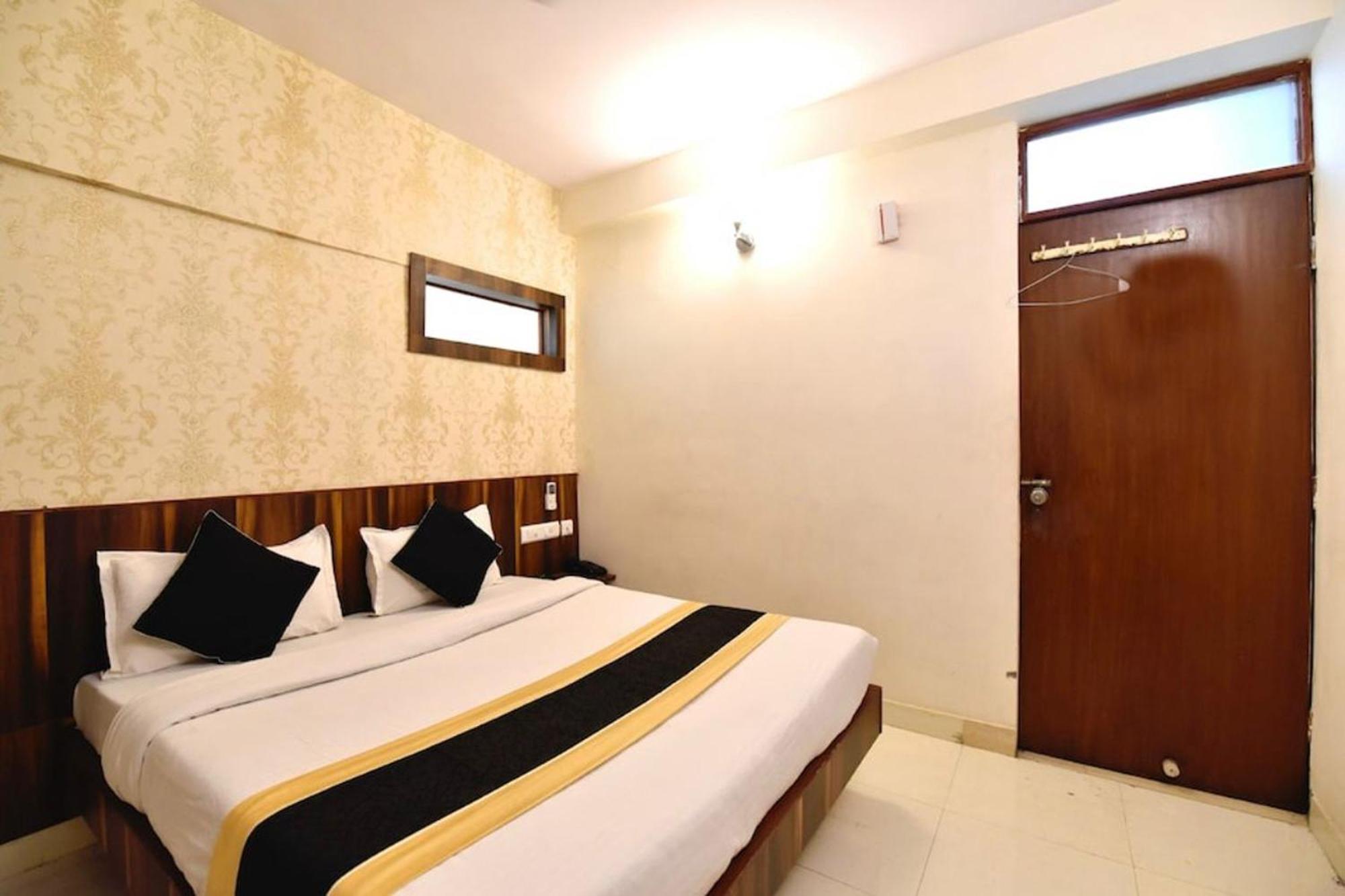 Rang Mahal Near International Airport