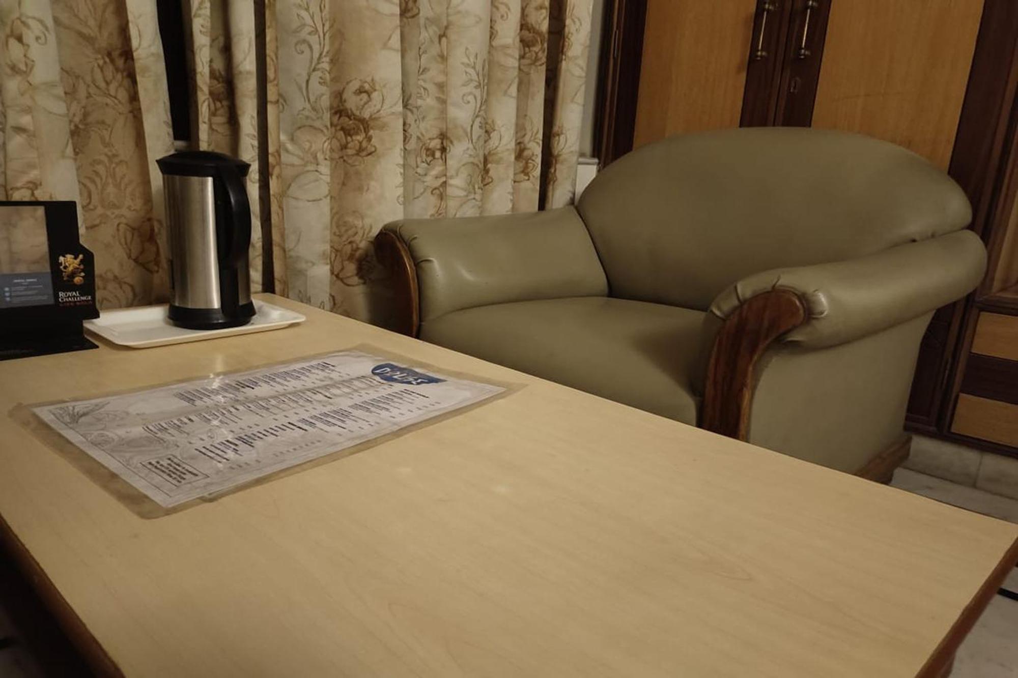 Rang Mahal Near International Airport 3*