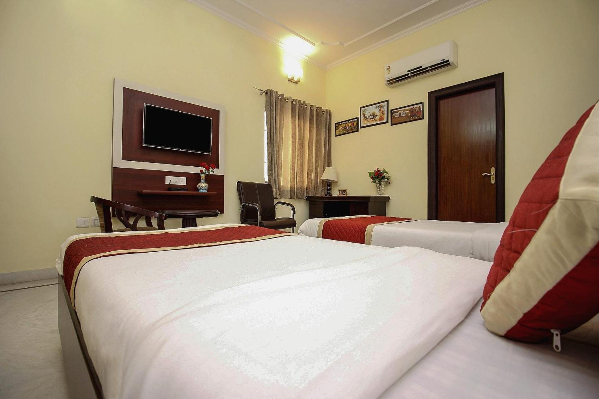 Super Hotel O Jaipur Stays Jaipur