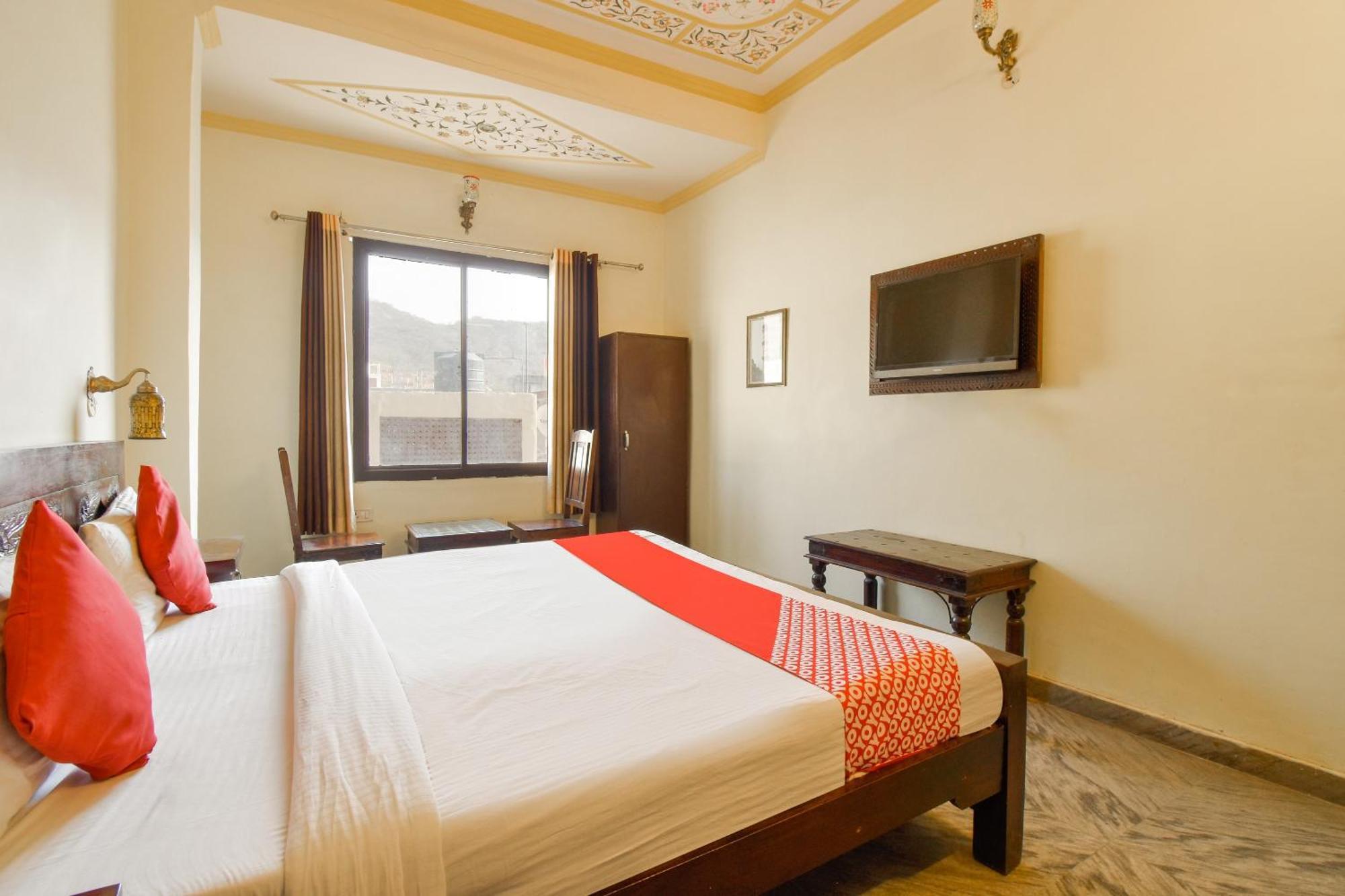 O Ashok Palace Hotel