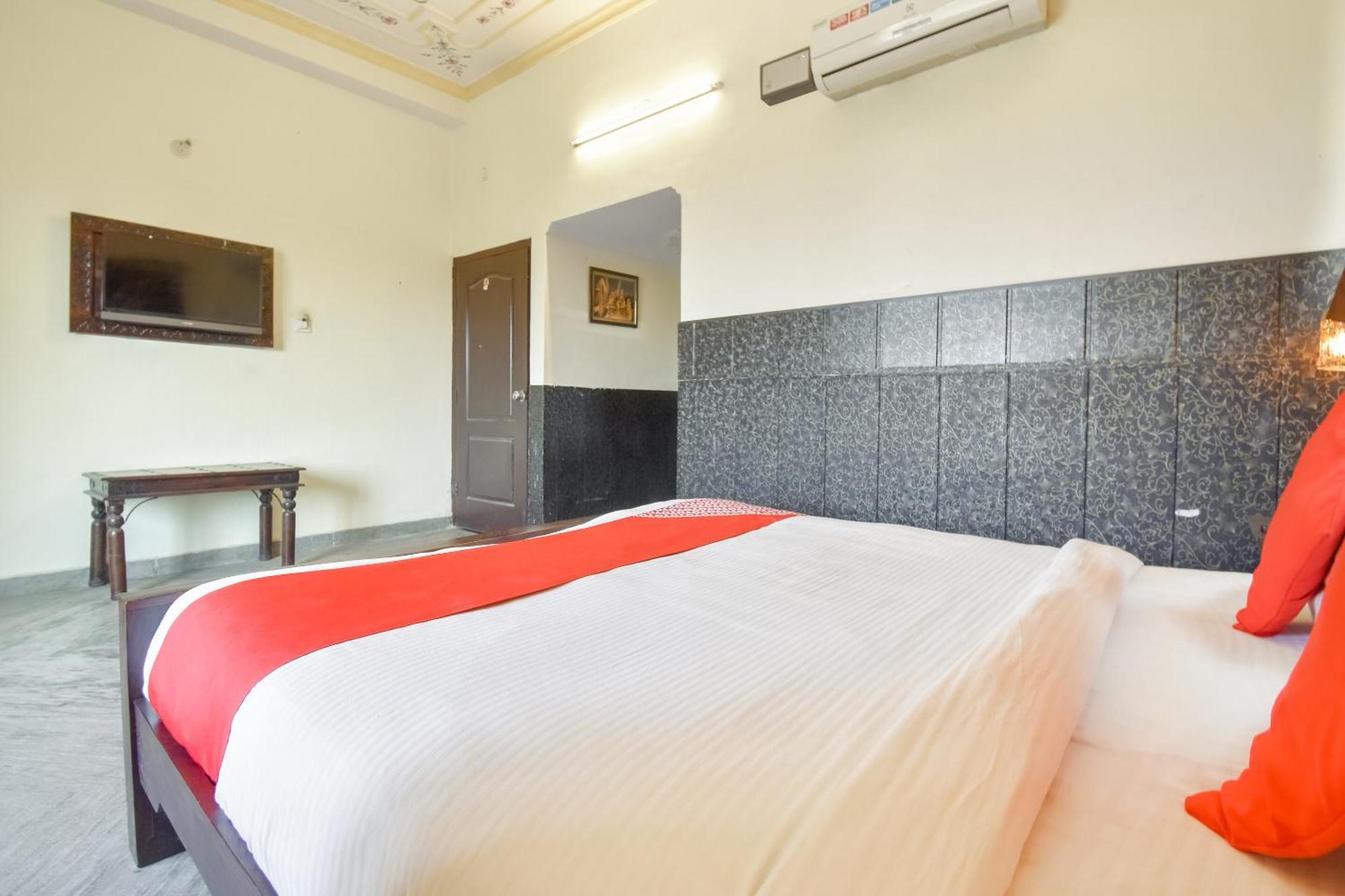 Hotel O Ashok Palace