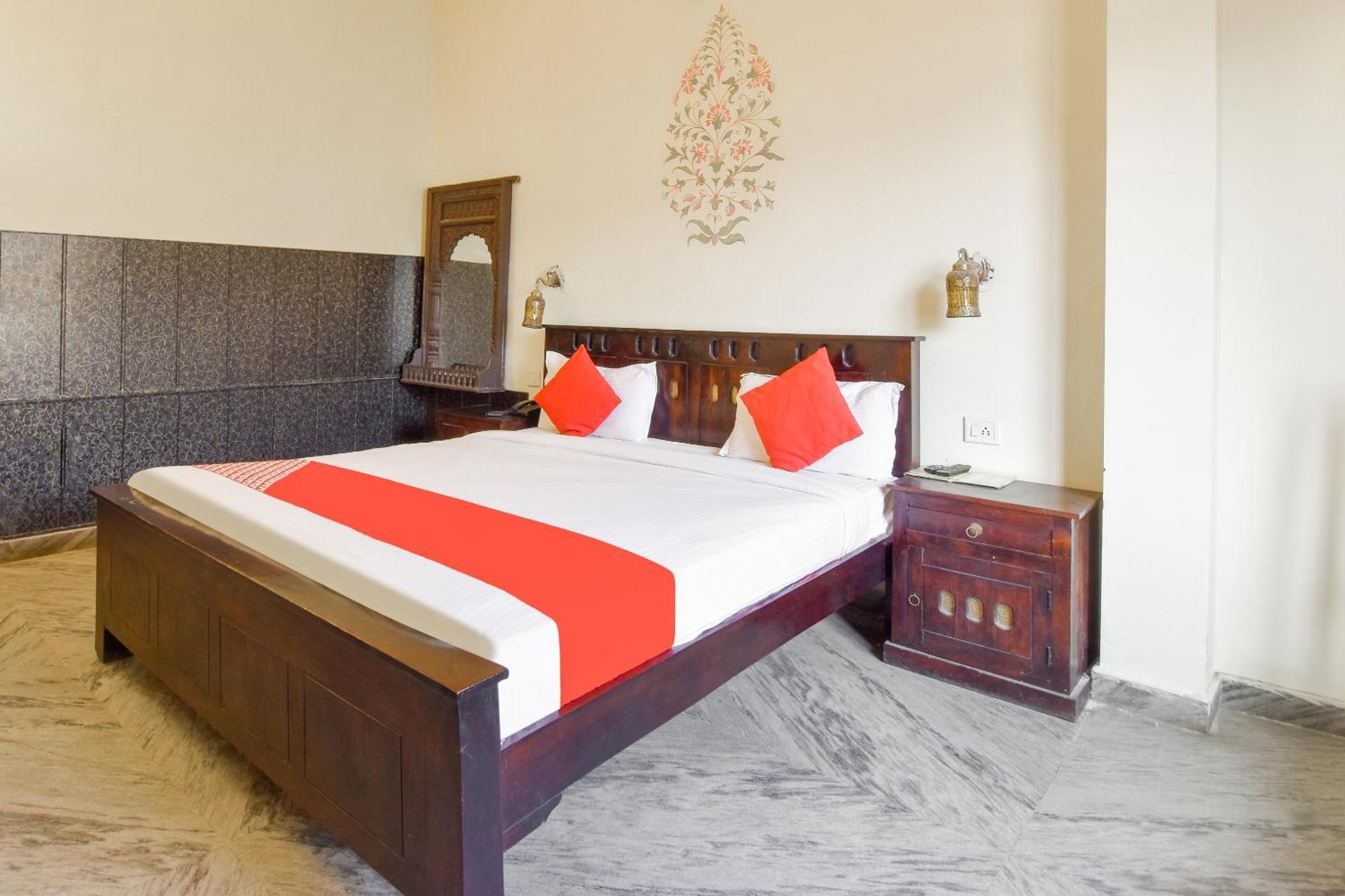 Hotel O Ashok Palace 3*