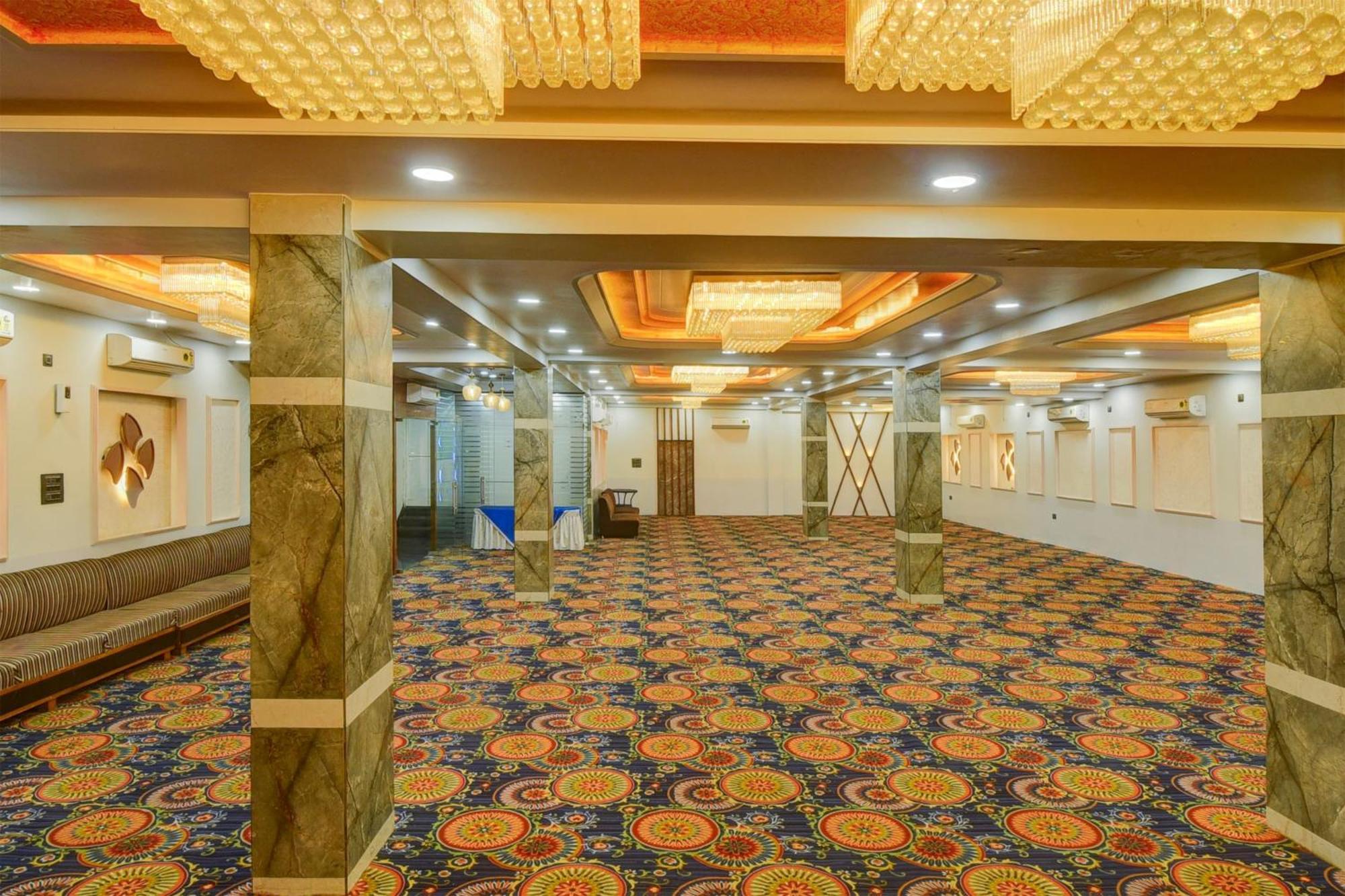 Golden Eagle By Wizowll Group Of And Banquet Hotel