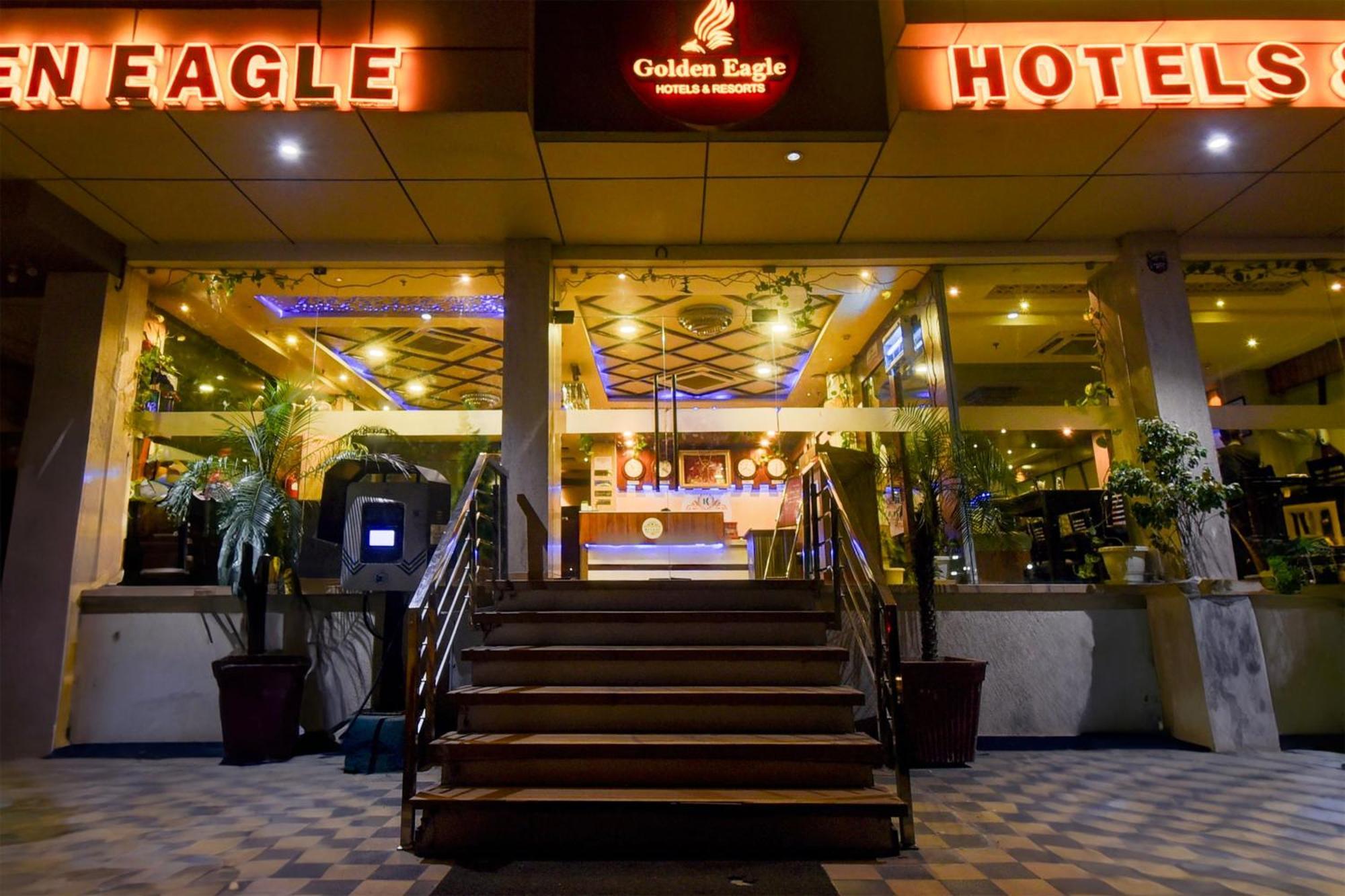 Hotel Golden Eagle By Wizowll Group Of And Banquet