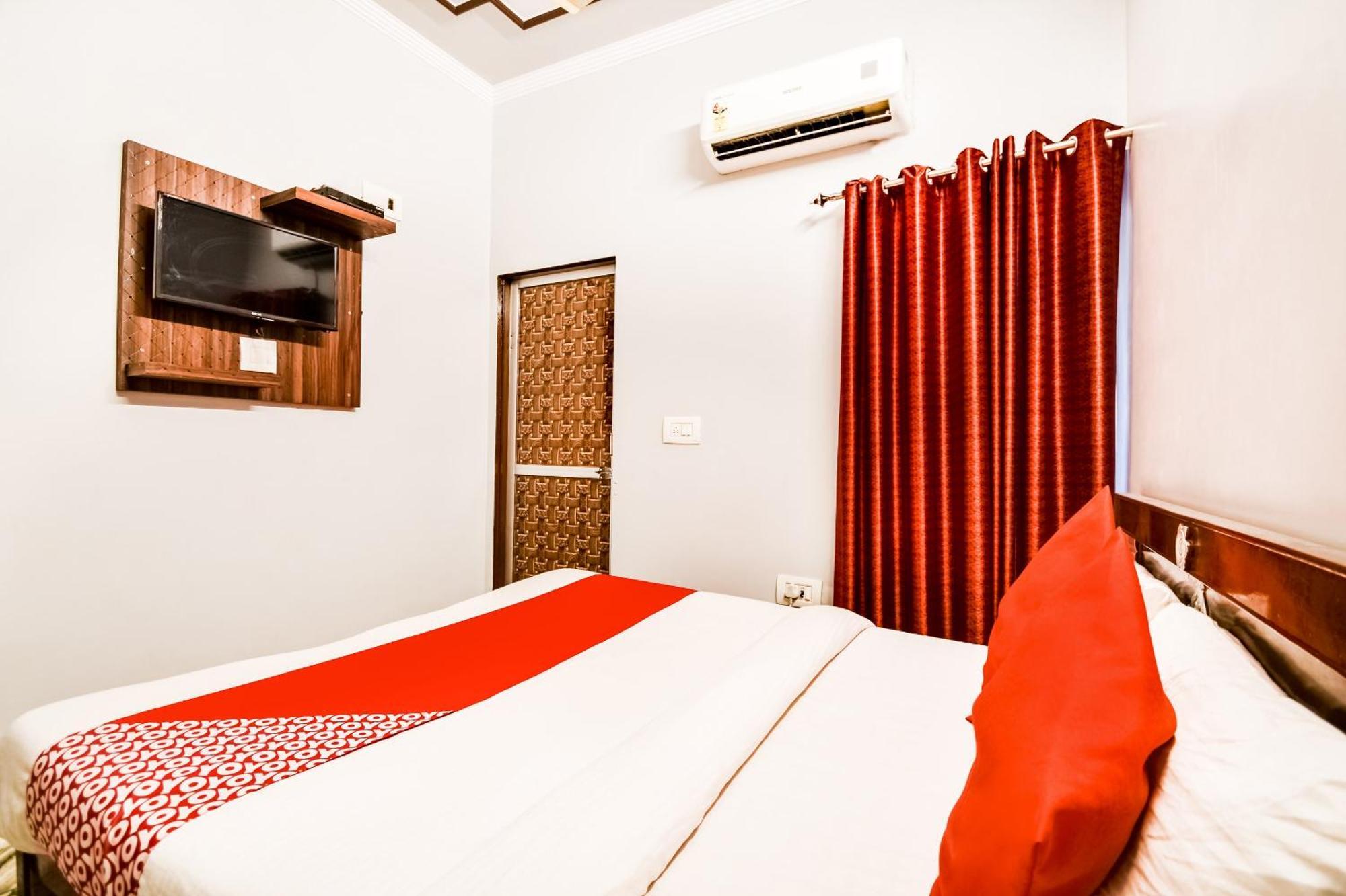 Govindam Plaza Hotel