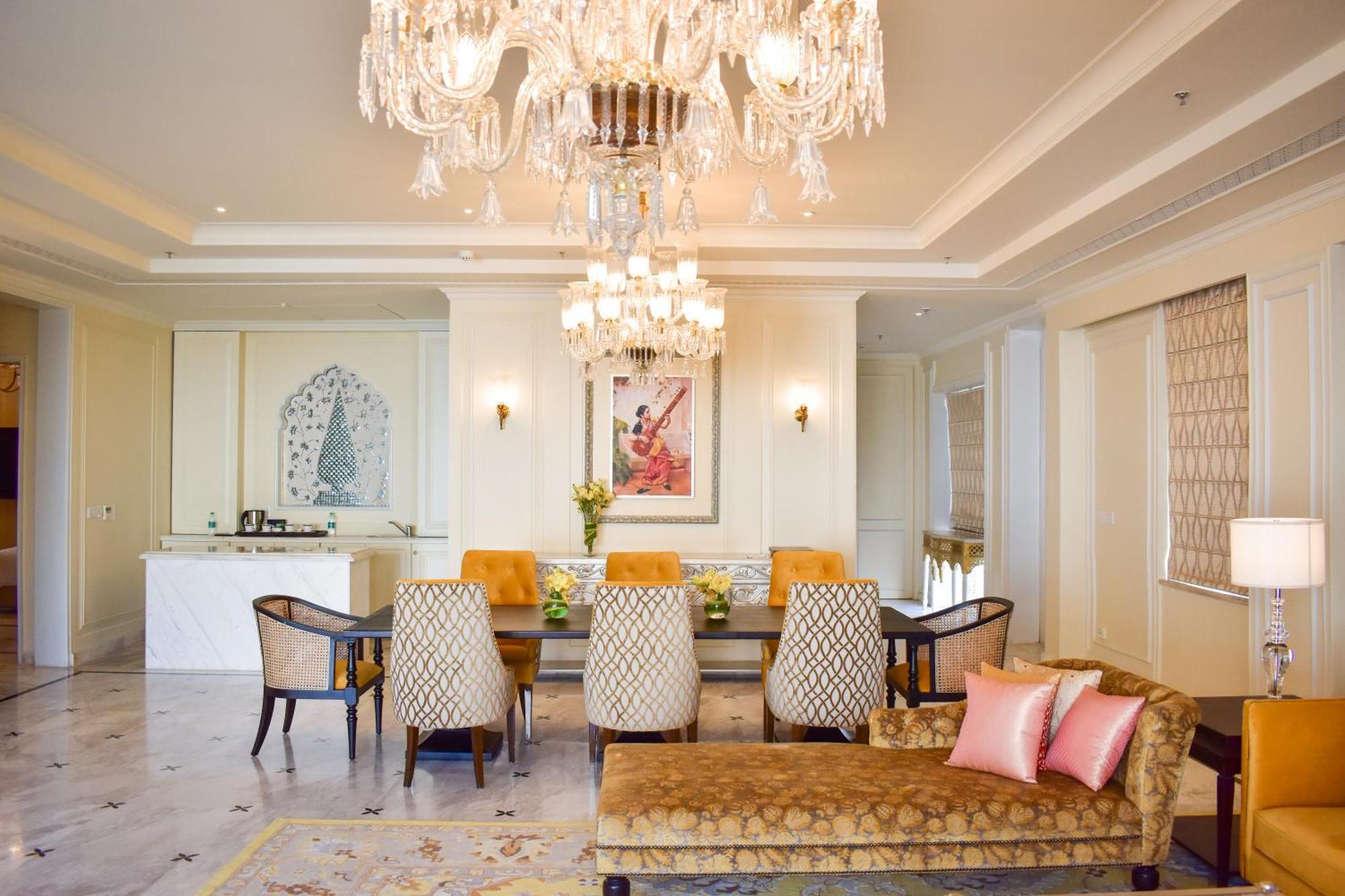 The Leela Palace 5*