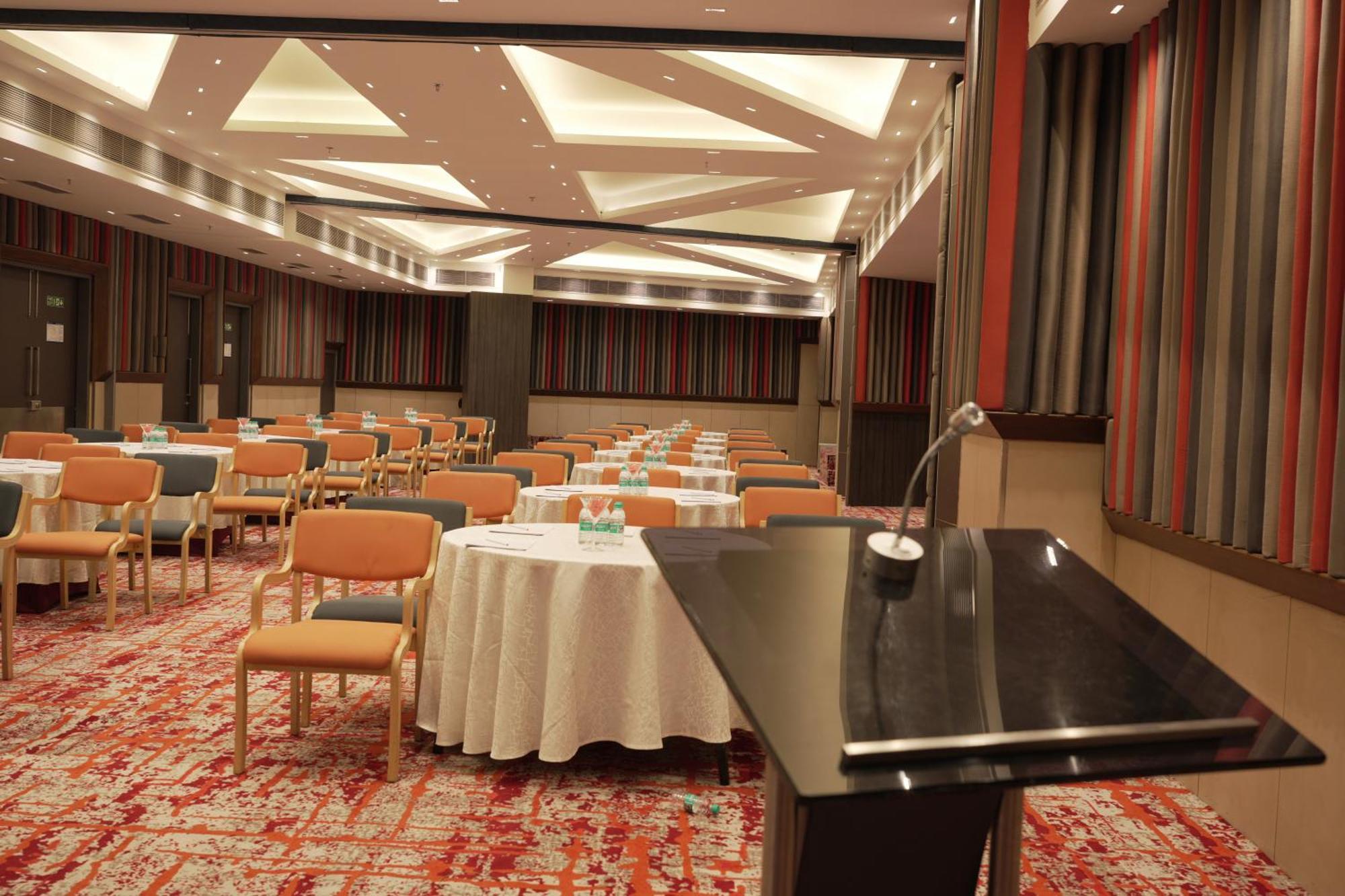 Express & Gopalpura Hotel Jaipur