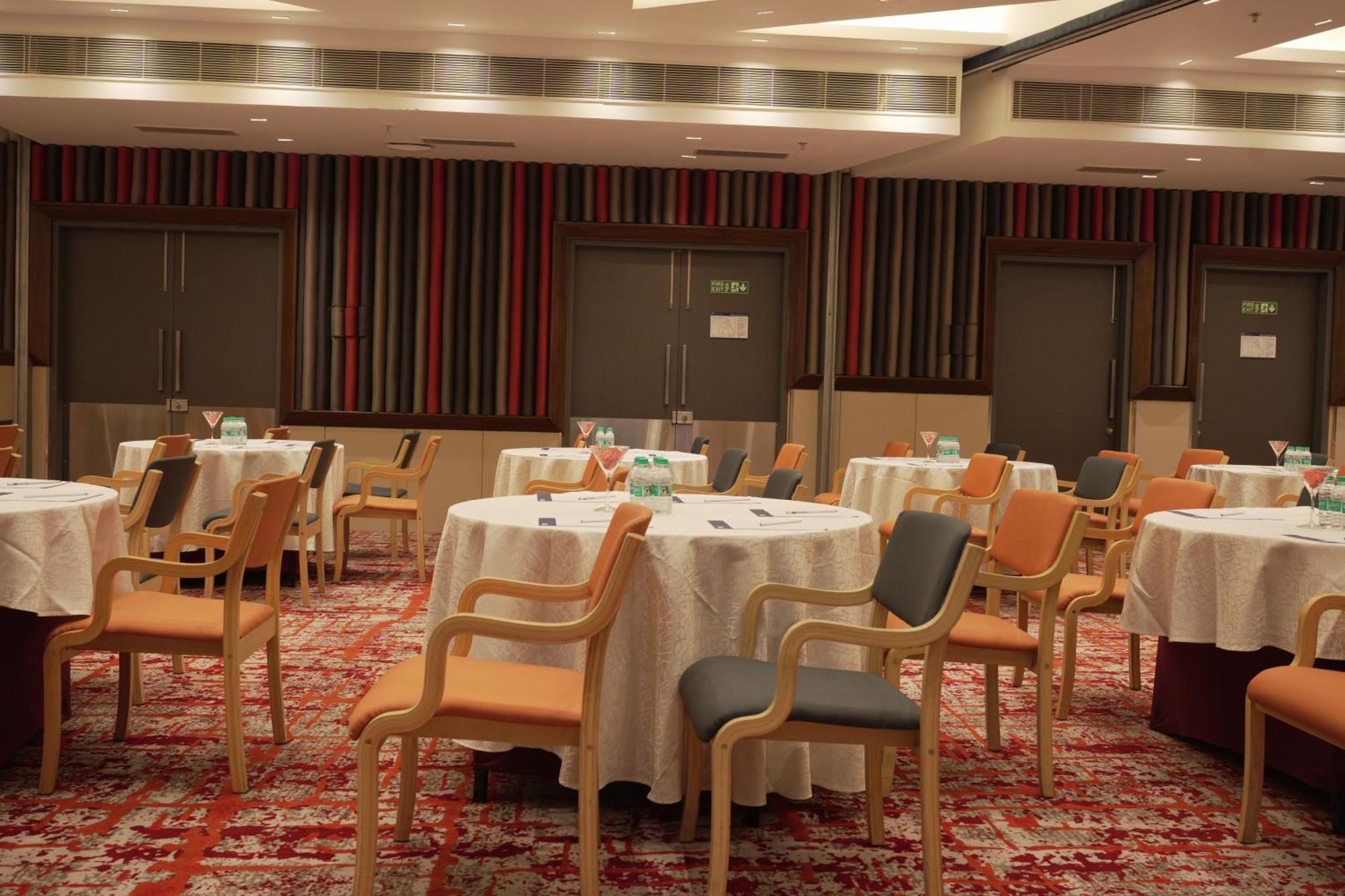Hotel Express & Gopalpura