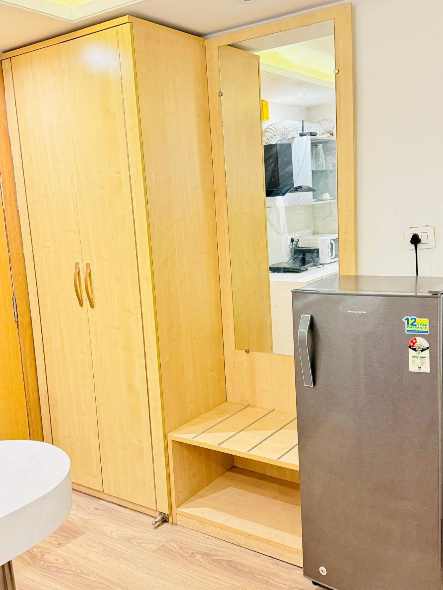 Hotel Pink Grand Anukampa