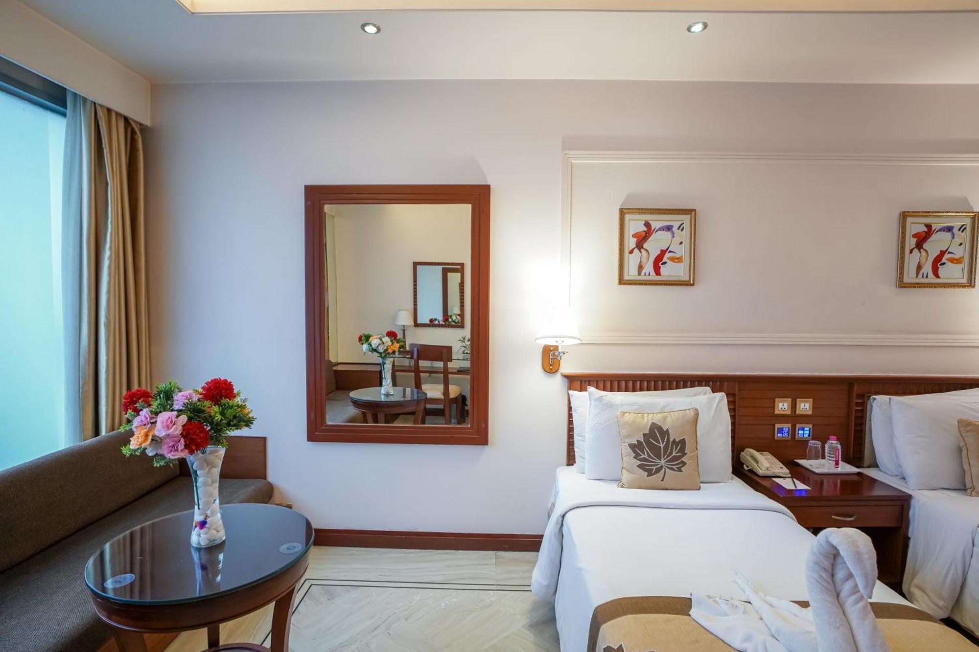 Clarion Bella Casa At Airport Hotel