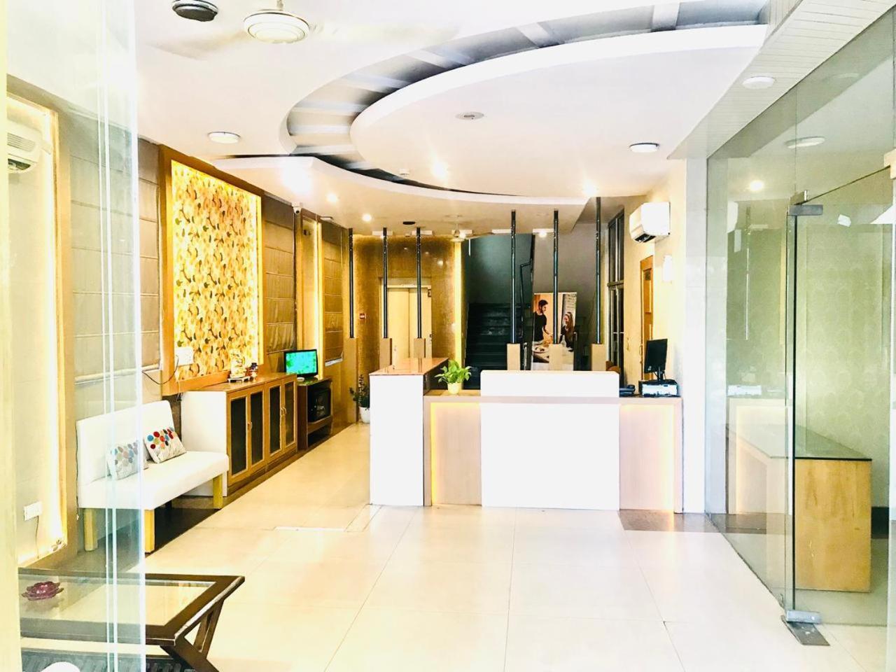 Tulip Palm Hotel 4*