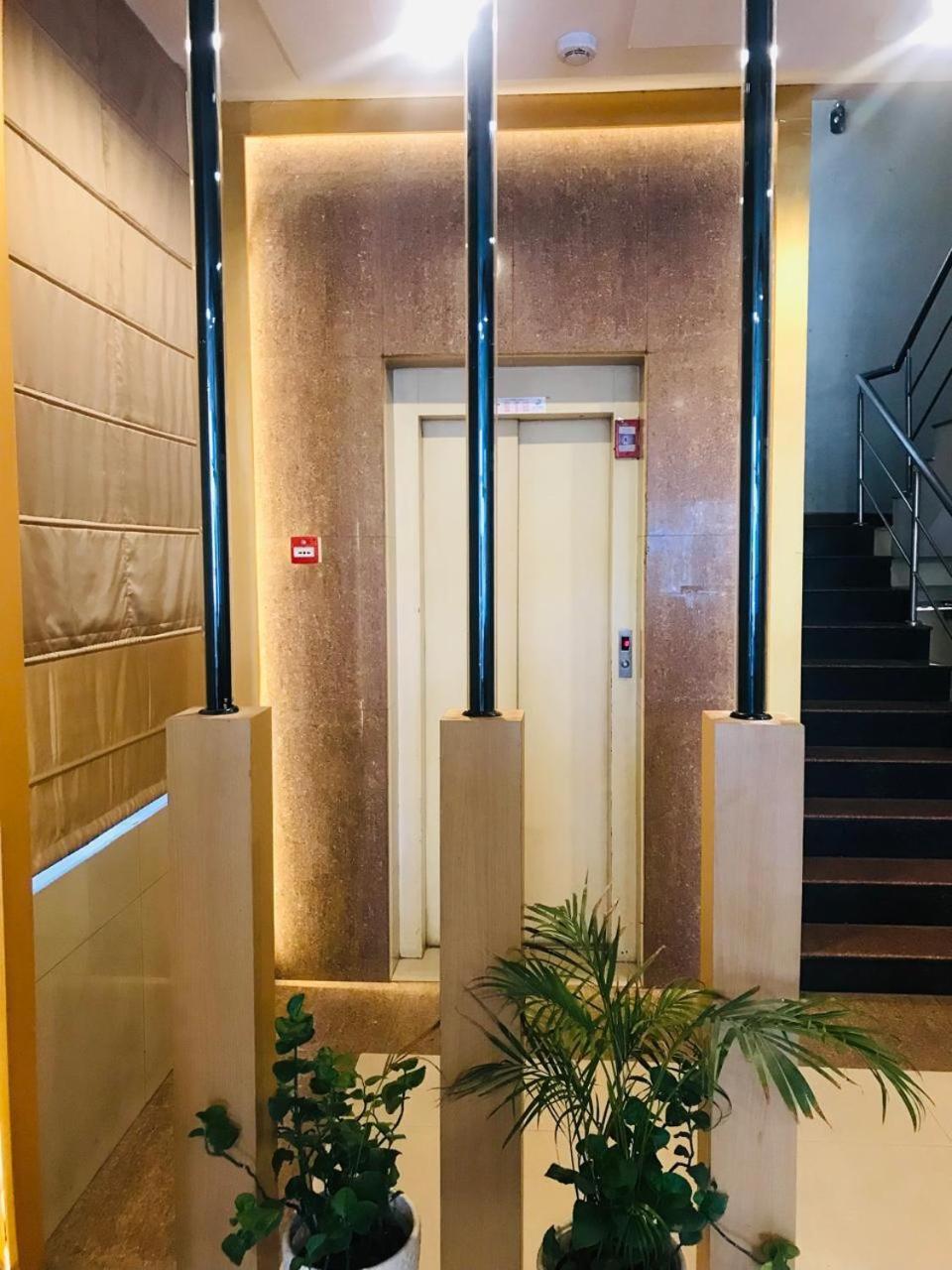 Tulip Palm Hotel 4*