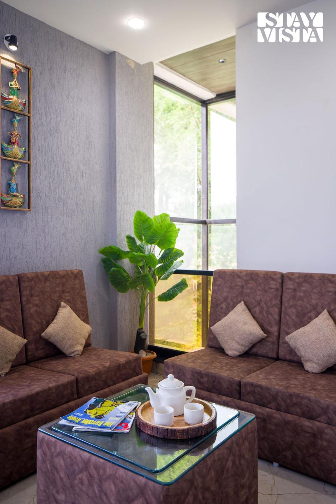Stayvista At Talin Farms With Mountain View, Pool Jaipur