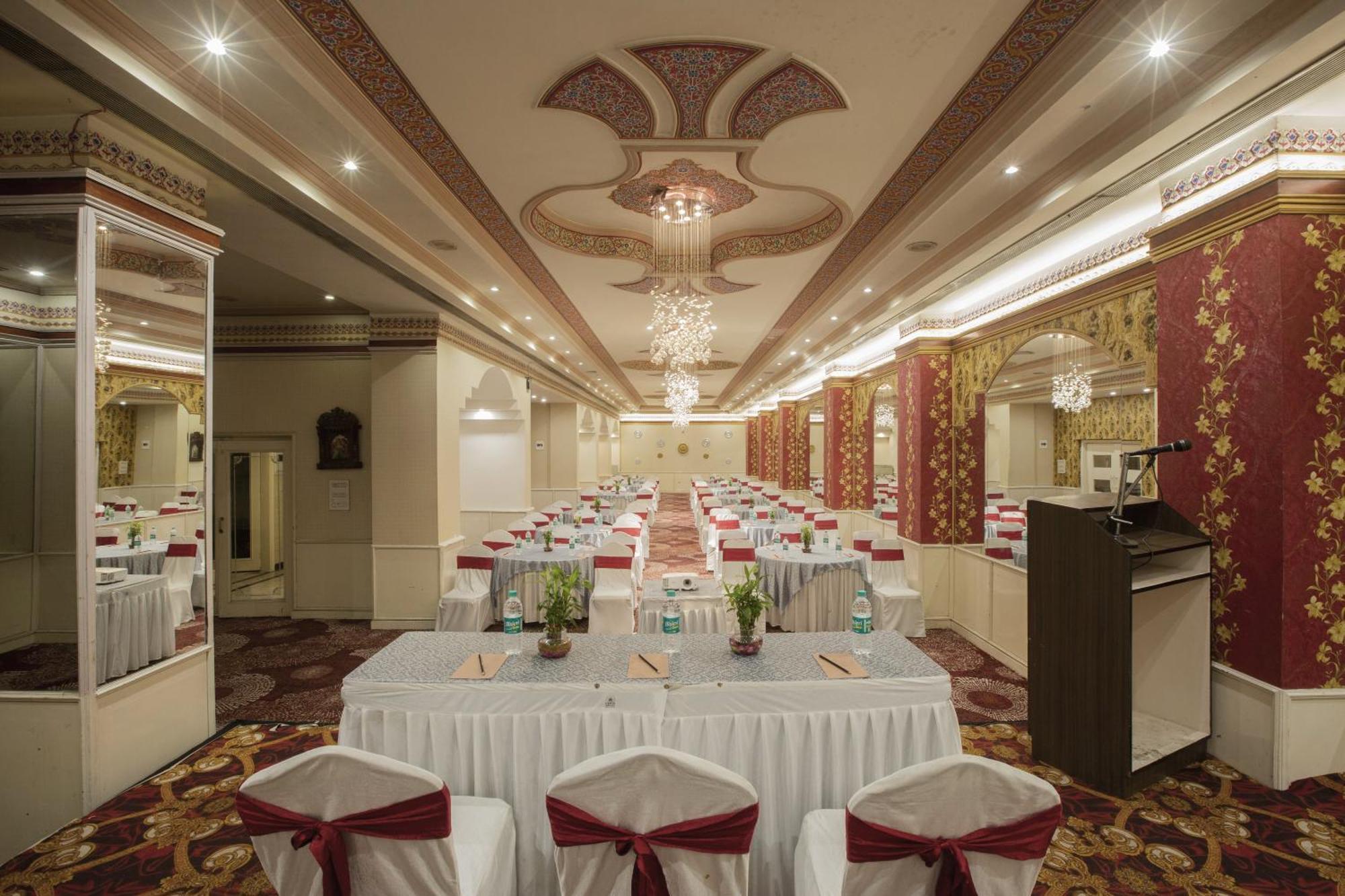 Vesta Maurya Palace Hotel Jaipur