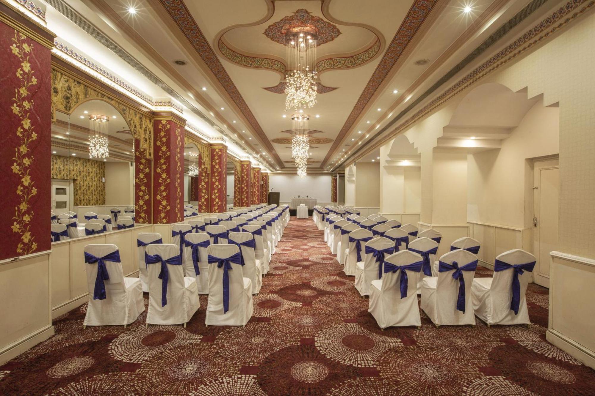 Hotel Vesta Maurya Palace Jaipur