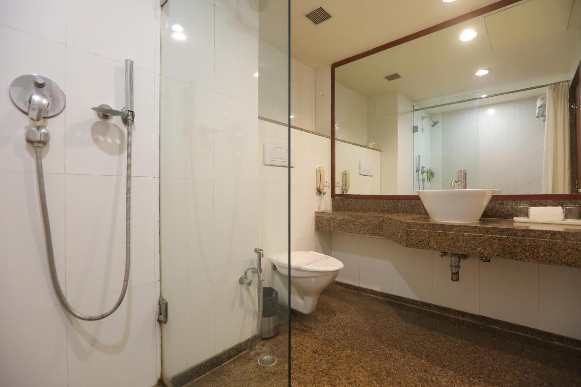 Hotel Vesta Maurya Palace 4*