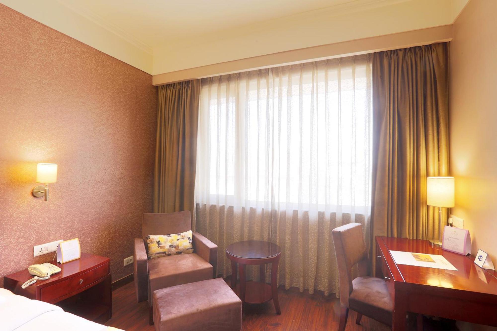 Hotel Vesta Maurya Palace