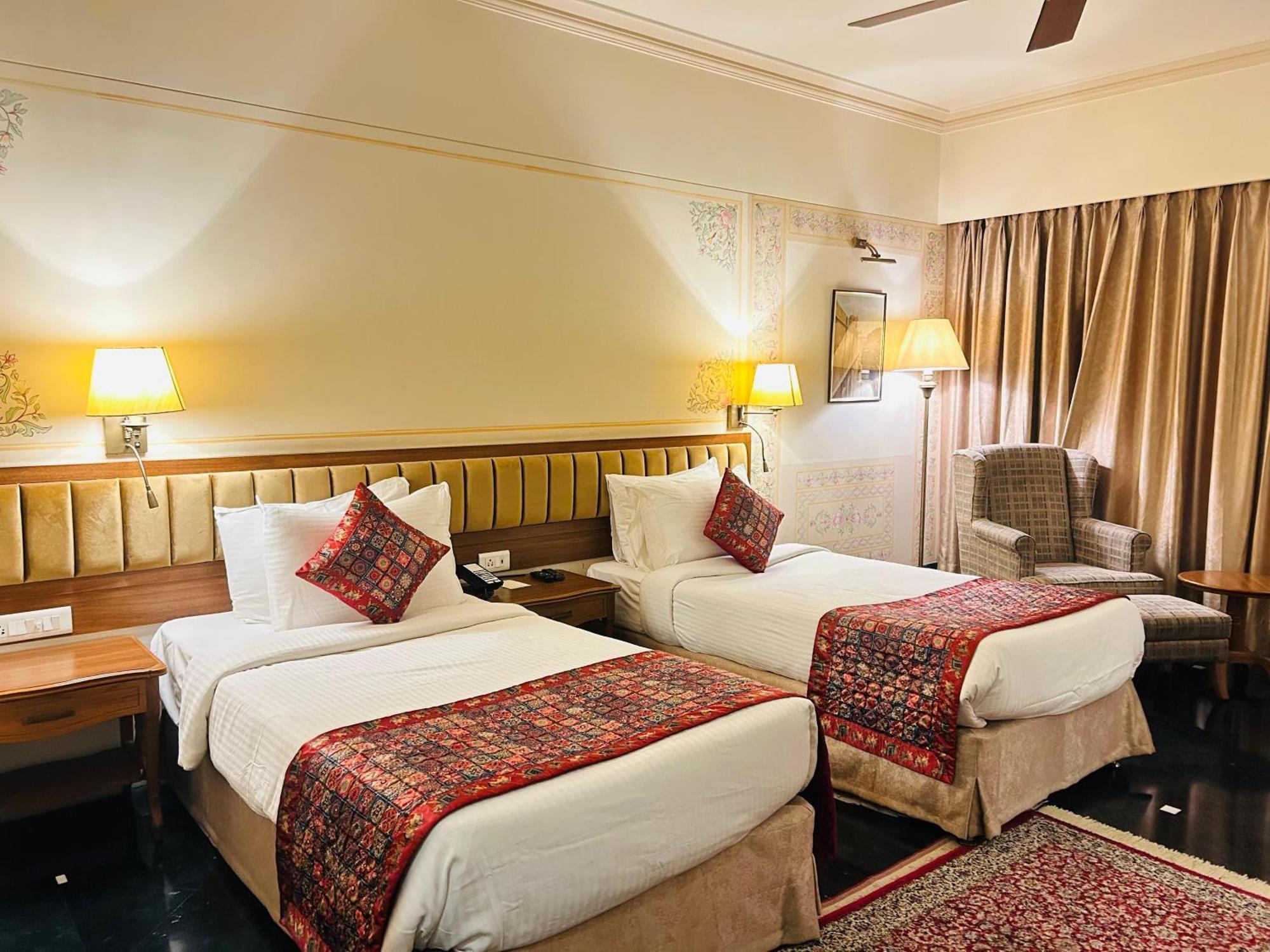 Indana Hotel