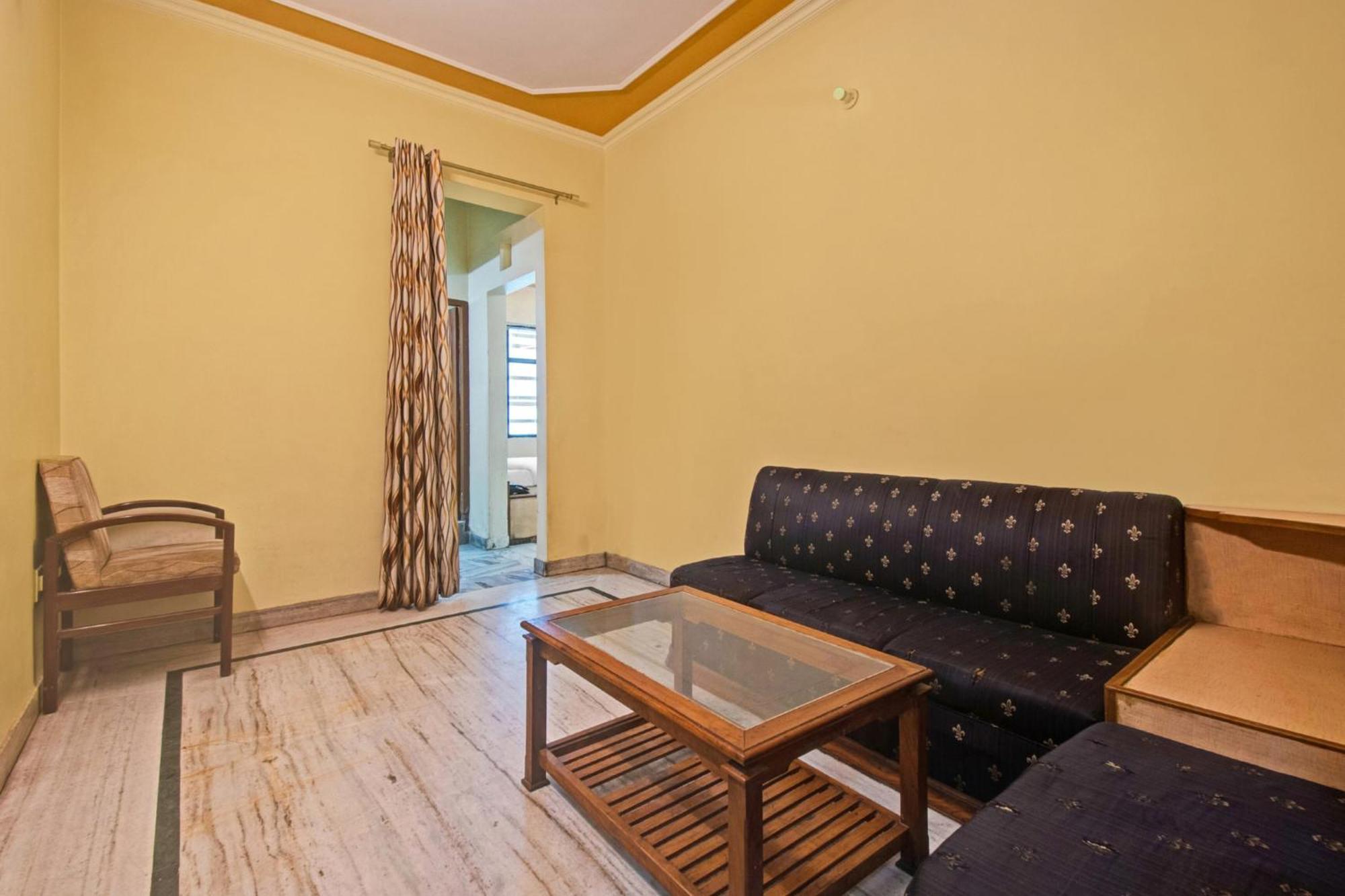 Hotel O Kiran Palace Jaipur