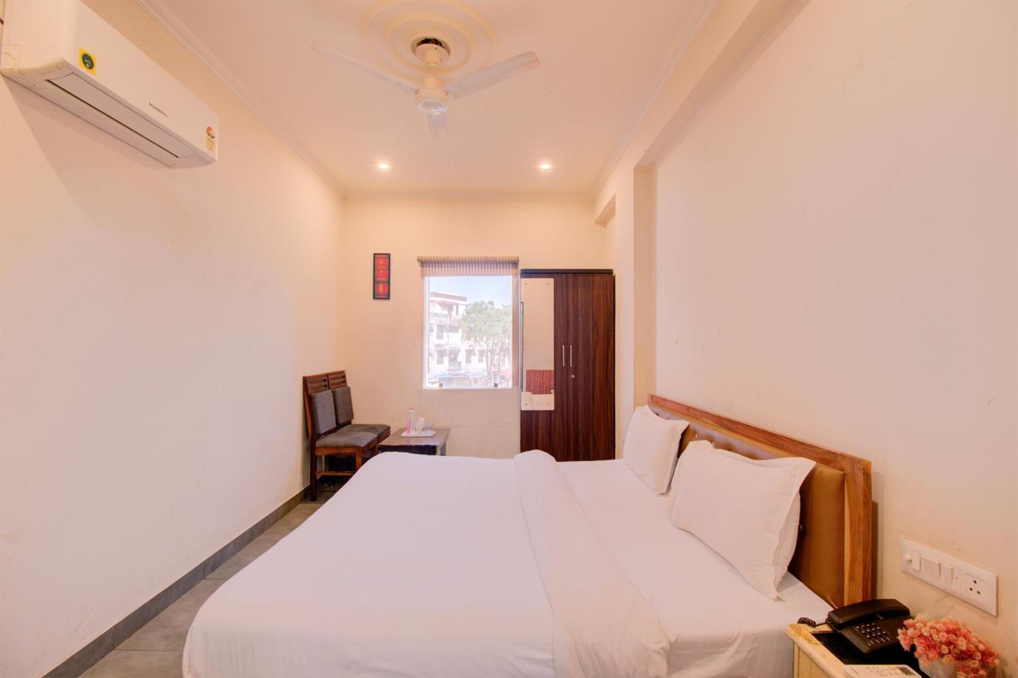 Bhagwati Palace Hotel