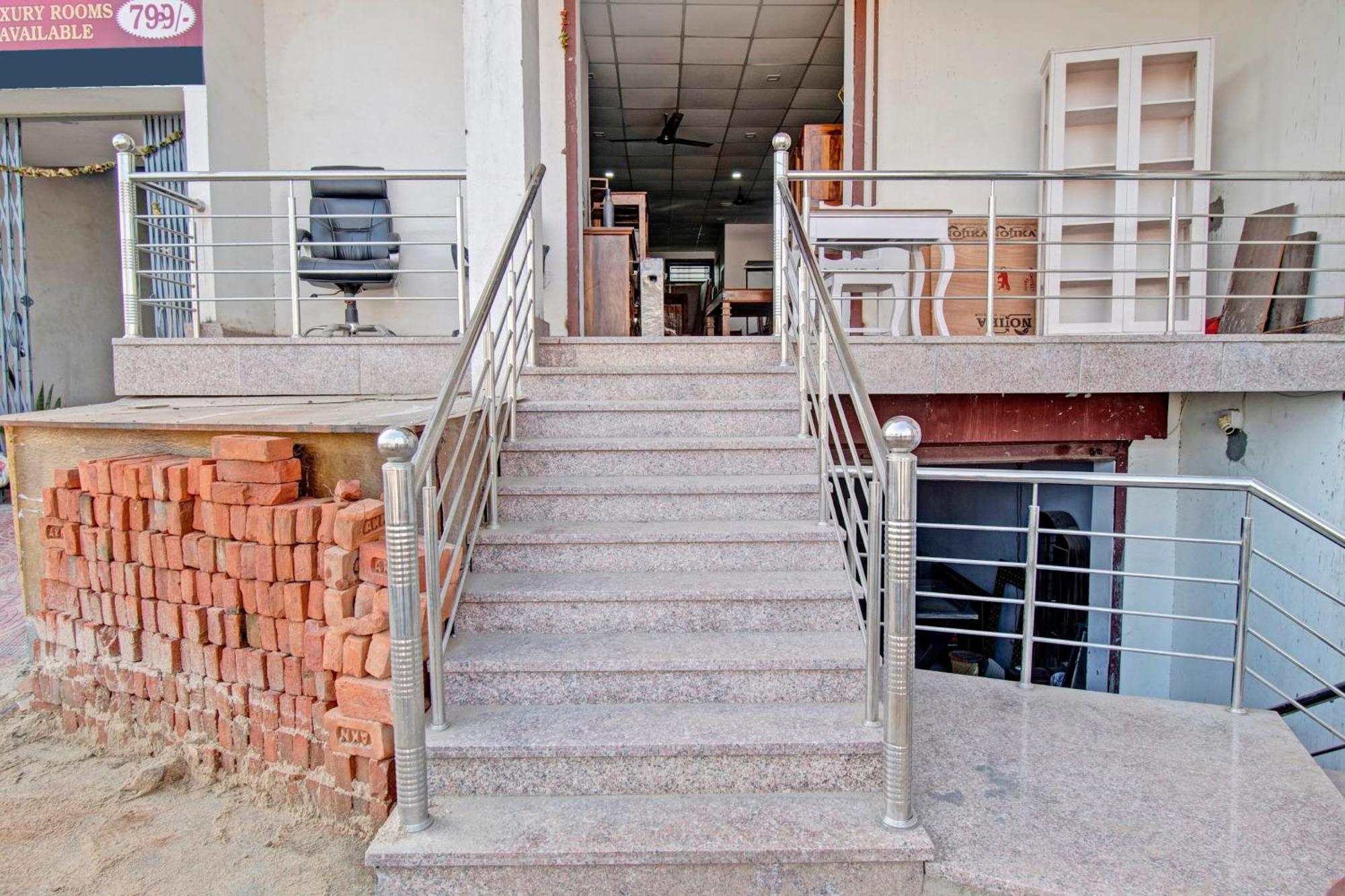 O Rawat Palace Jaipur
