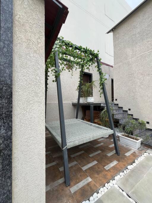 Saiba Outhouse- 4 Bed Room- Pool- Theatre- Partyhall- Garden & Terrace Sitting Area * Jaipur