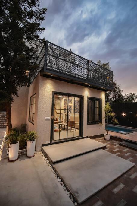 Saiba Outhouse- 4 Bed Room- Pool- Theatre- Partyhall- Garden & Terrace Sitting Area Jaipur