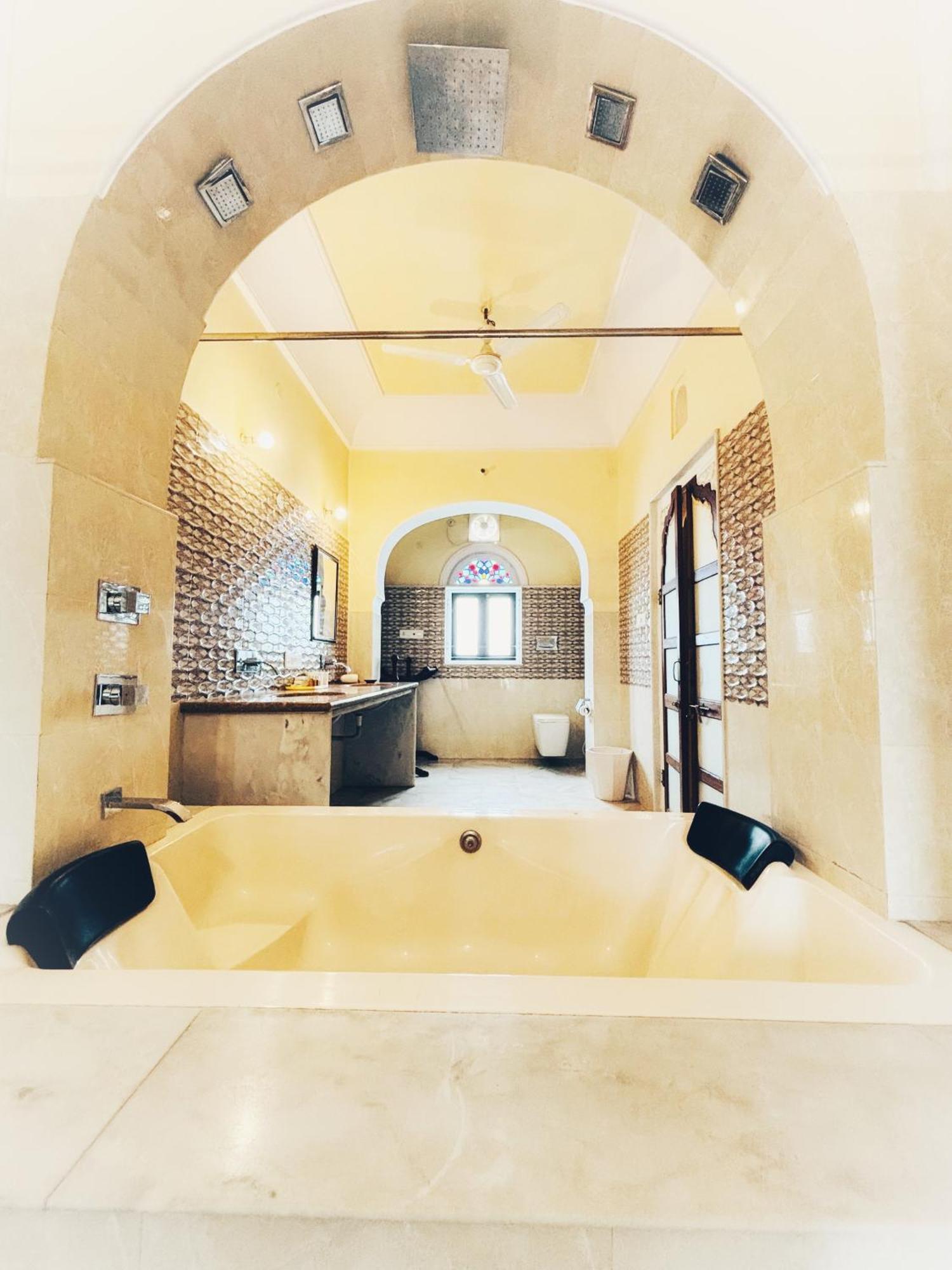 Saba Haveli Hotel