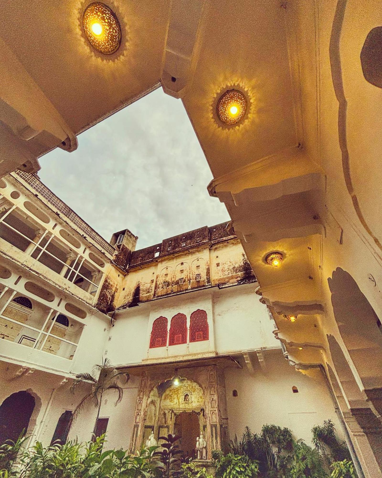 Hotel Saba Haveli 4*