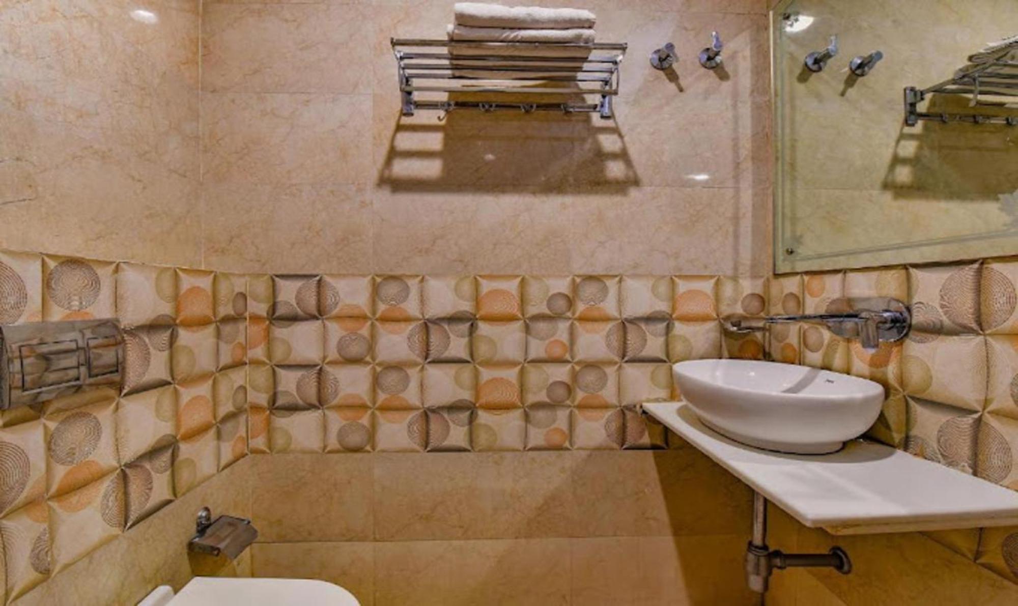 Hotel Fabhotel The Wind Palace 3*