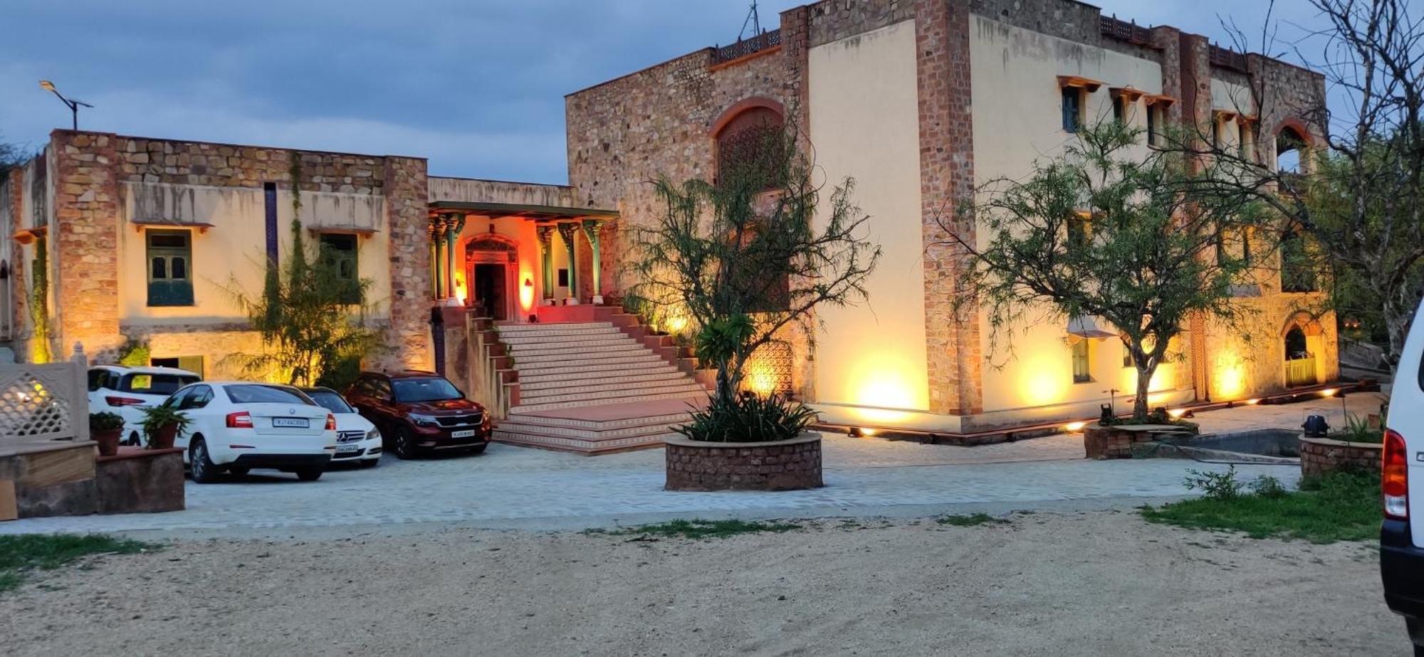 Haveli Anirudh * Jaipur