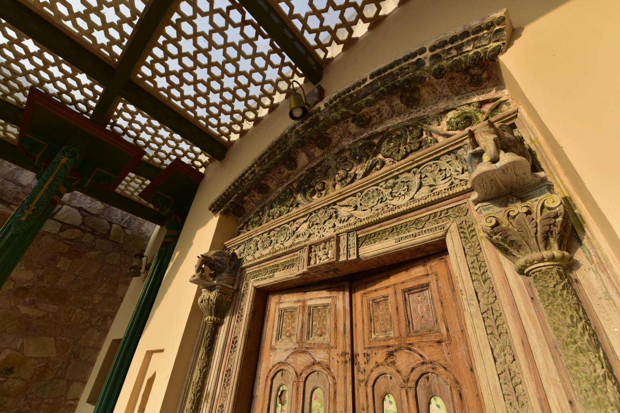 Haveli Anirudh *