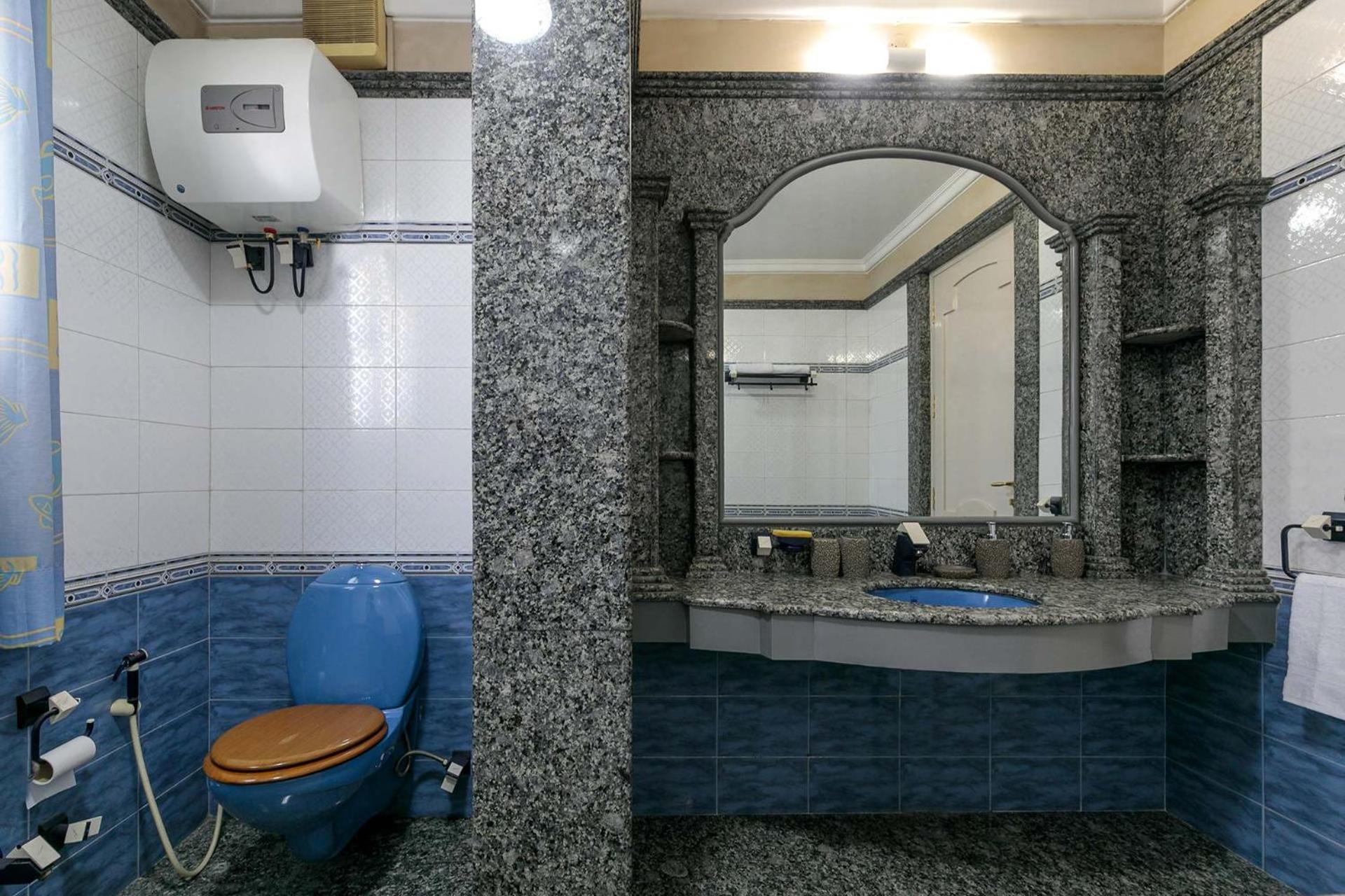 Stayvista's Krishnalaya Mansion: Luxurious Retreat With Indoor Pool & Leisure Amenities Jaipur