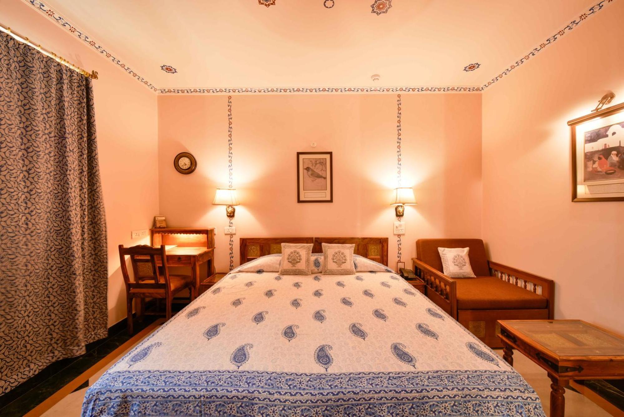 Hotel Arya Niwas Jaipur