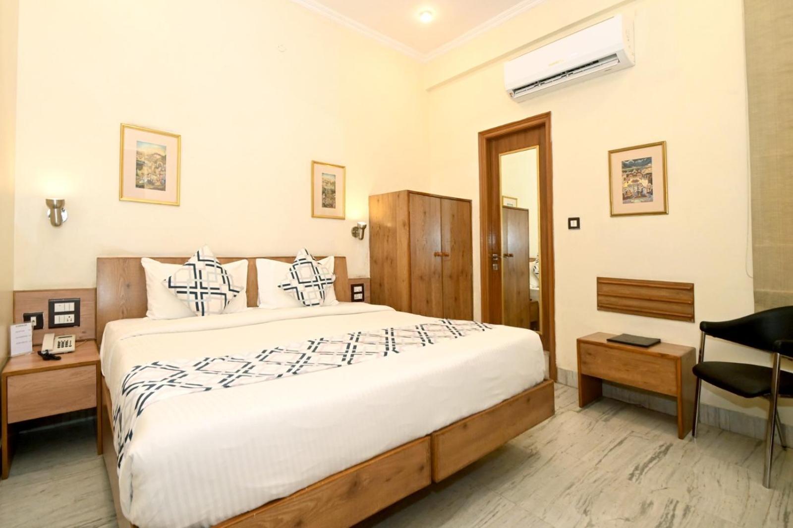 Yulia- Le Hotel Jaipur