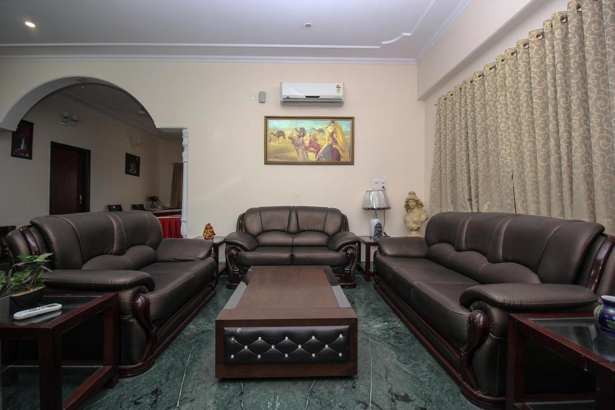 Hotel Super Hotel O Jaipur Stays Jaipur