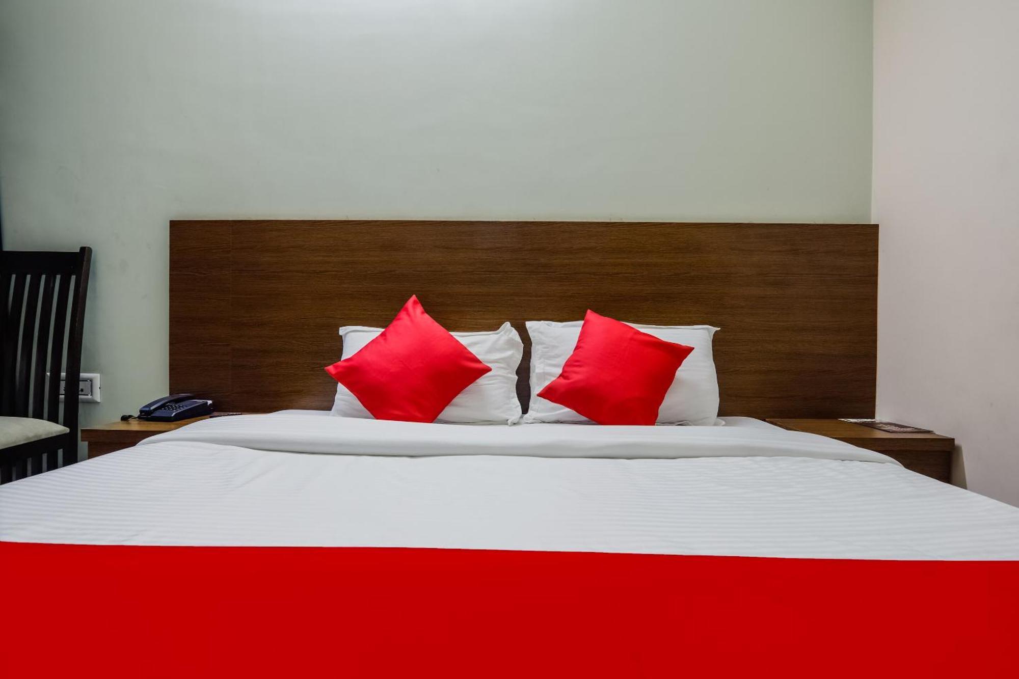 O The Heritage Hotel