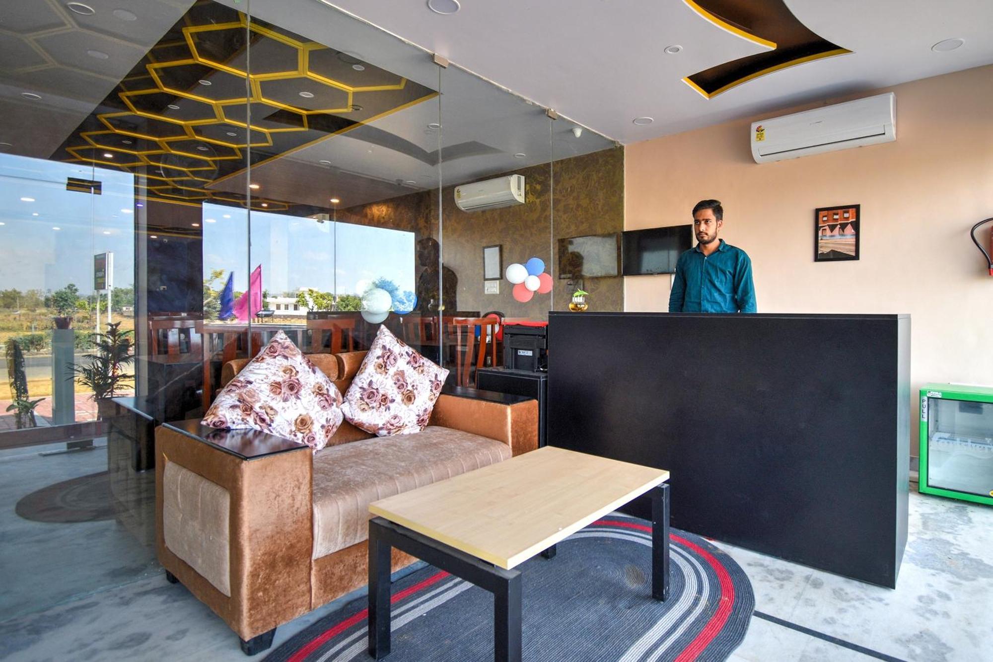 Hotel O Nights Jaipur
