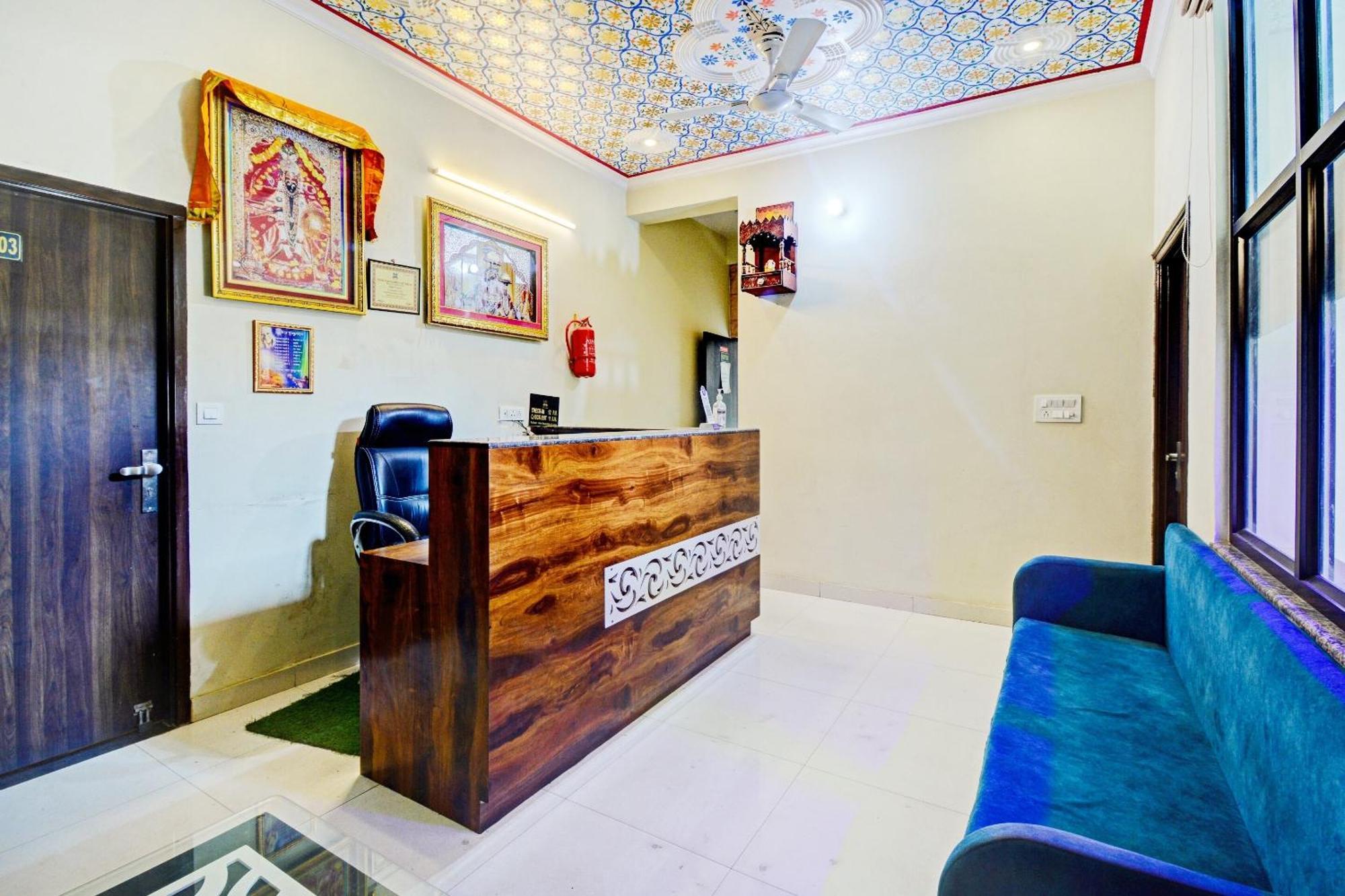Collection O Tejesvi Hotel Jaipur