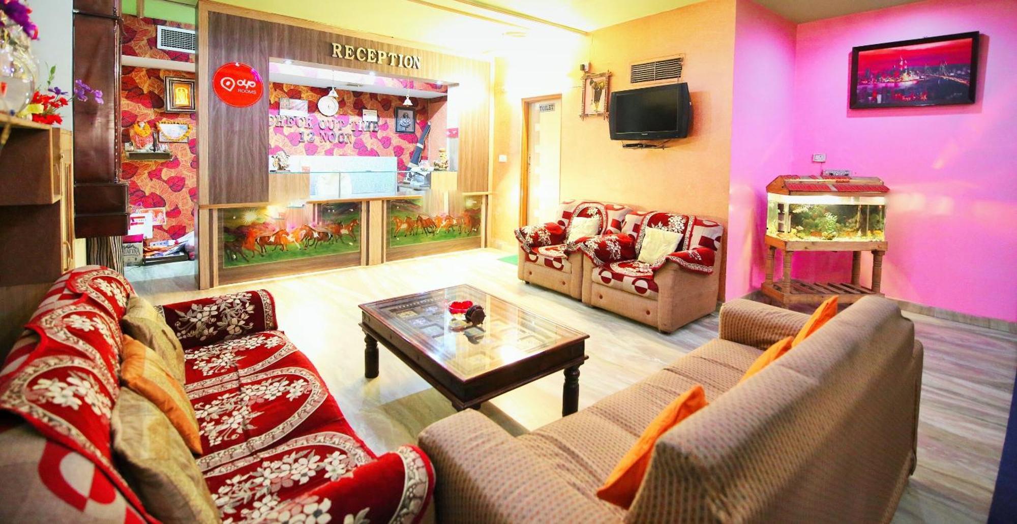 Hotel Collection O Manohar Palace