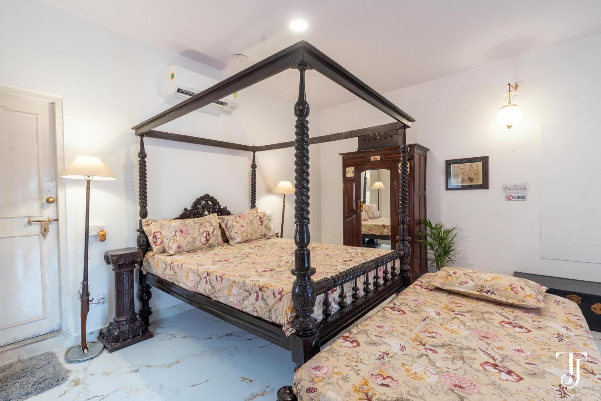 Homestay Anandmai Heritage Homestay *