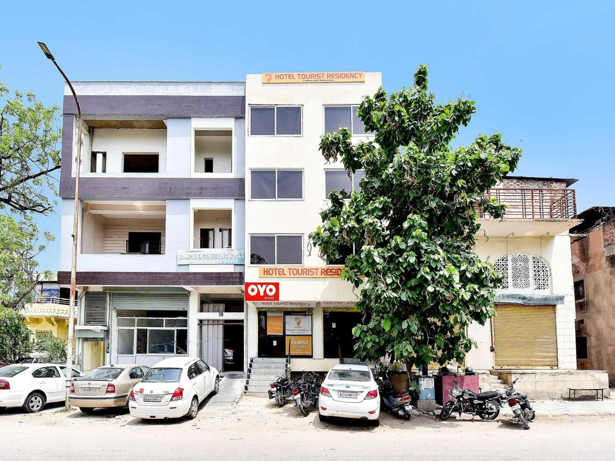 Super O Tourist Residency