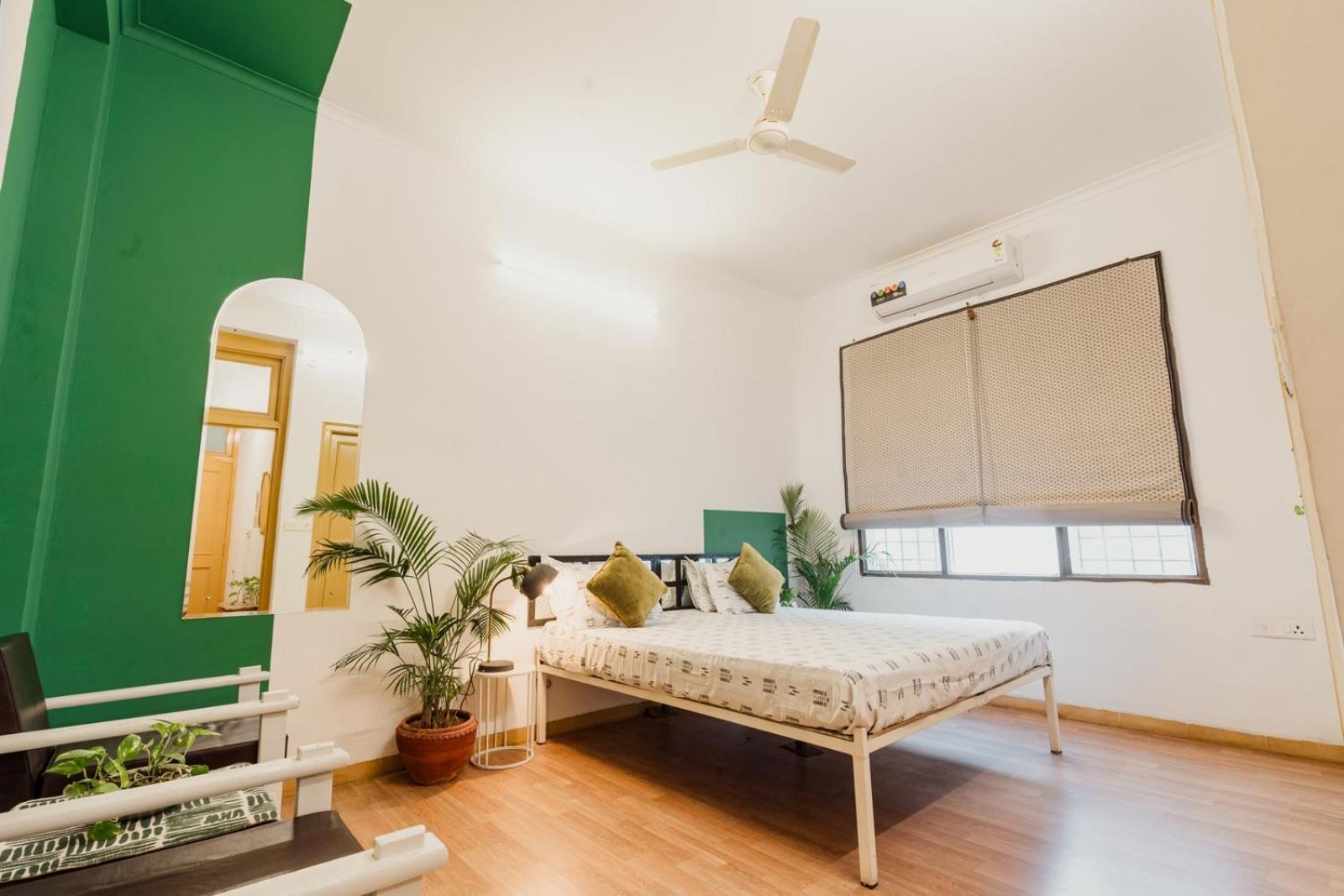 Bed & Breakfast Anandmai - Sustainable Living Spaces *
