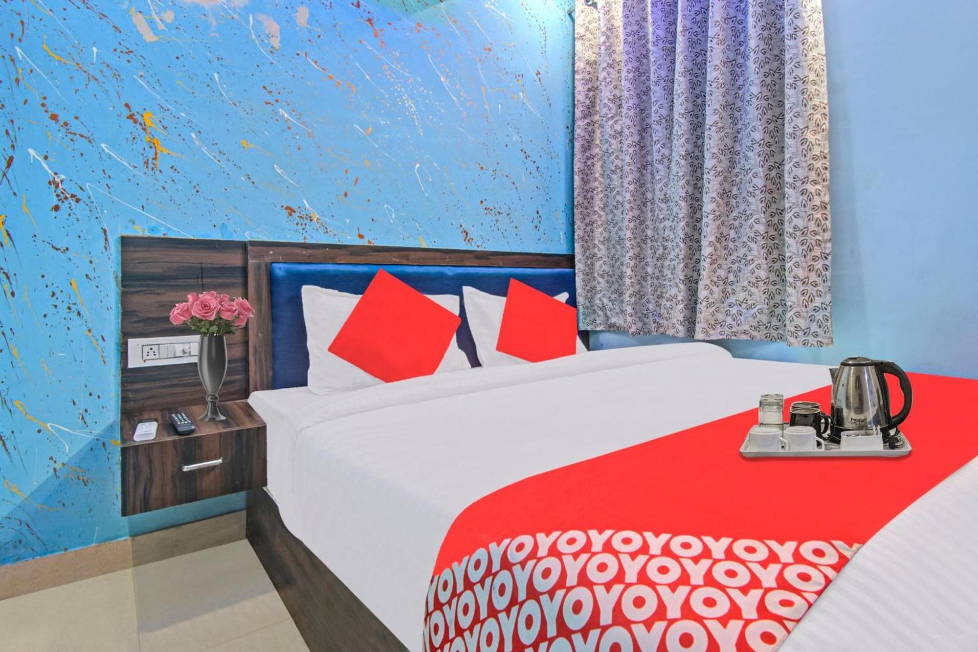 Hotel O Aana 3*