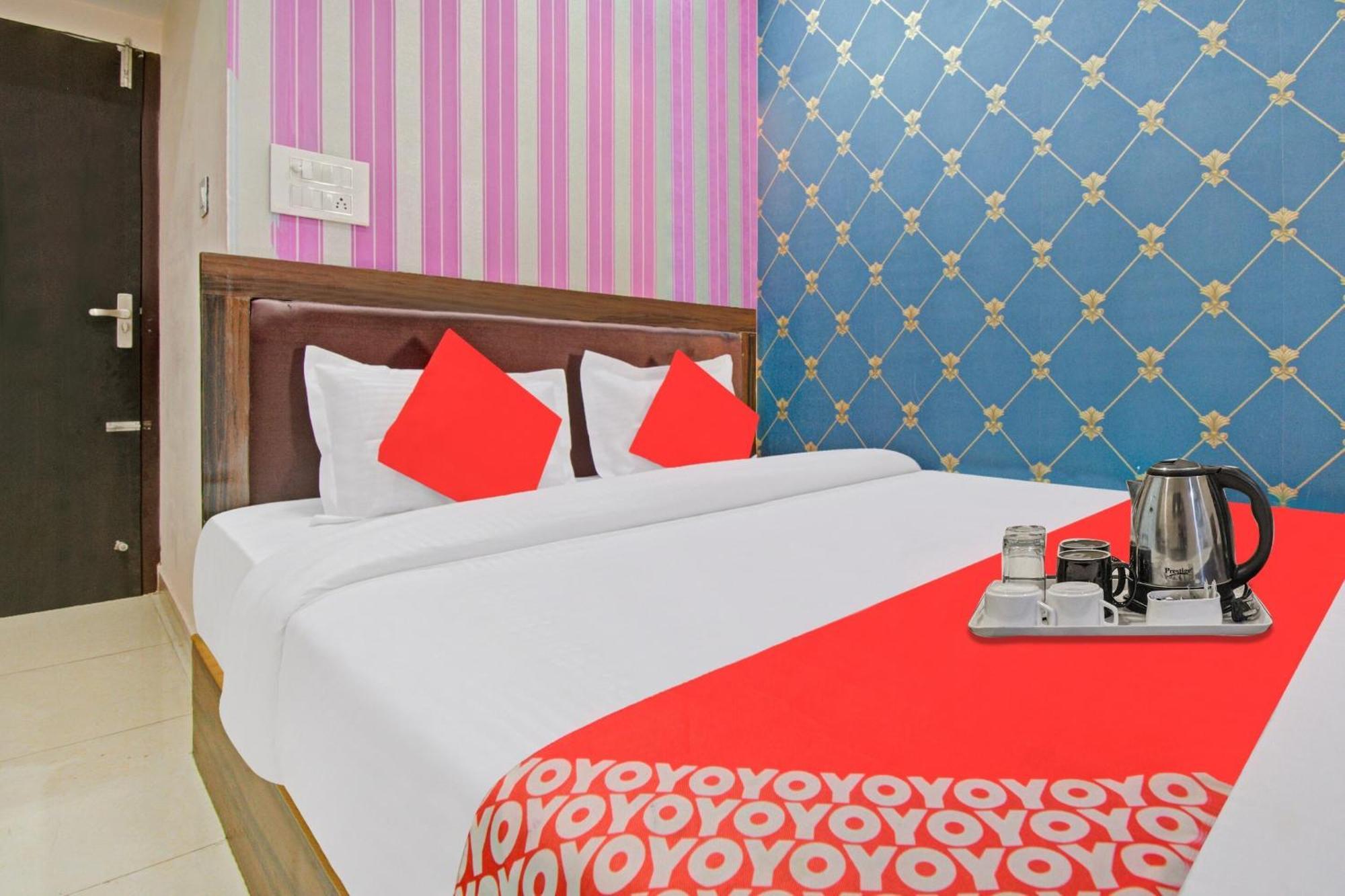 O Aana Hotel 3*